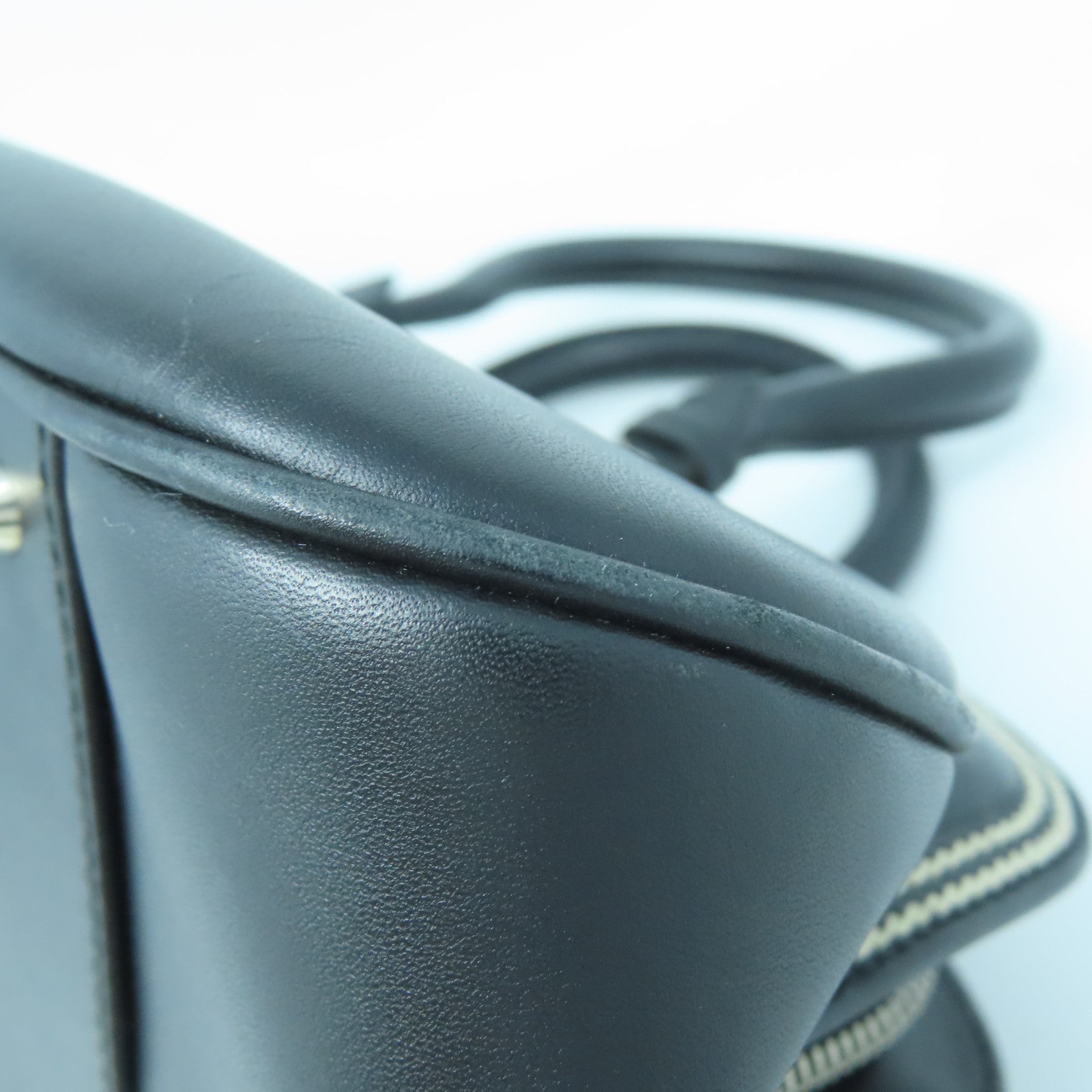 Dior 牛皮皮革Hand Bag銀扣手挽袋黑色