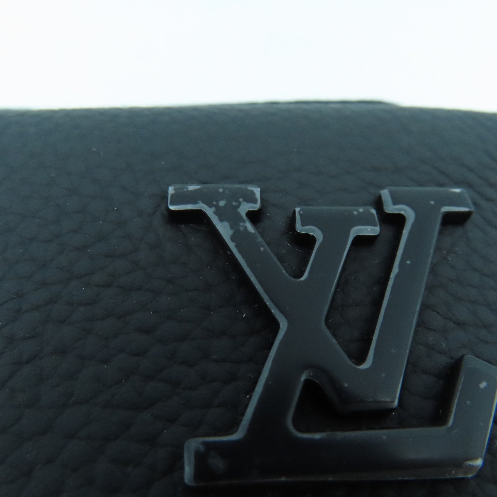 LOUIS VUITTON Grain皮革Aerogram Zippy Wallet長錢包黑色Noir