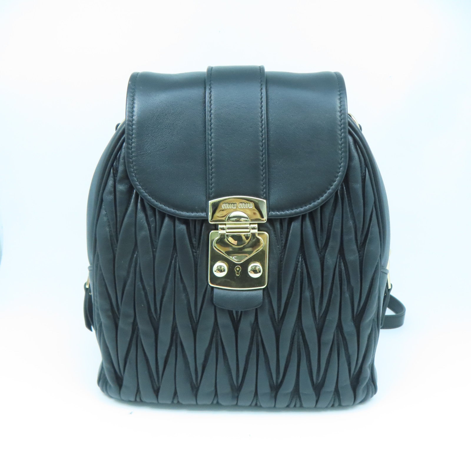 Miu Miu 羊皮皮革Miu Miu Backpack金扣背包黑色