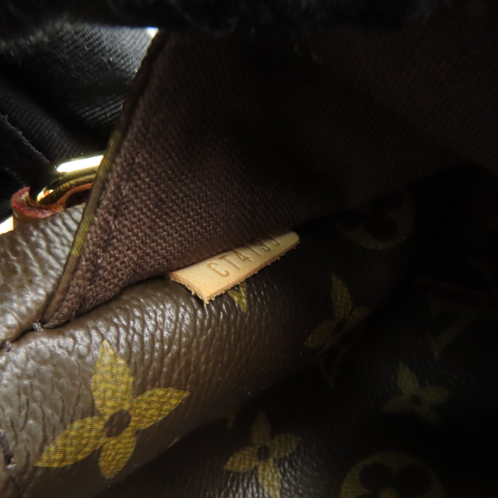 LOUIS VUITTON Monogram Menilmotant MM金扣肩背袋棕色