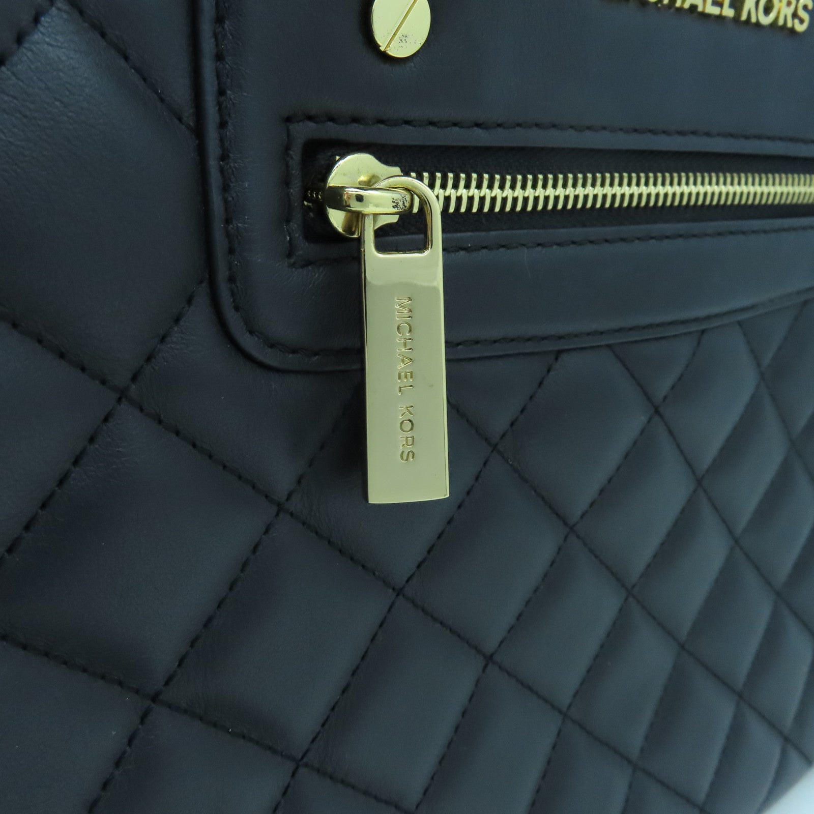 Michael Kors 牛皮皮革2 Way Shoulder金扣手挽肩背两用袋黑色