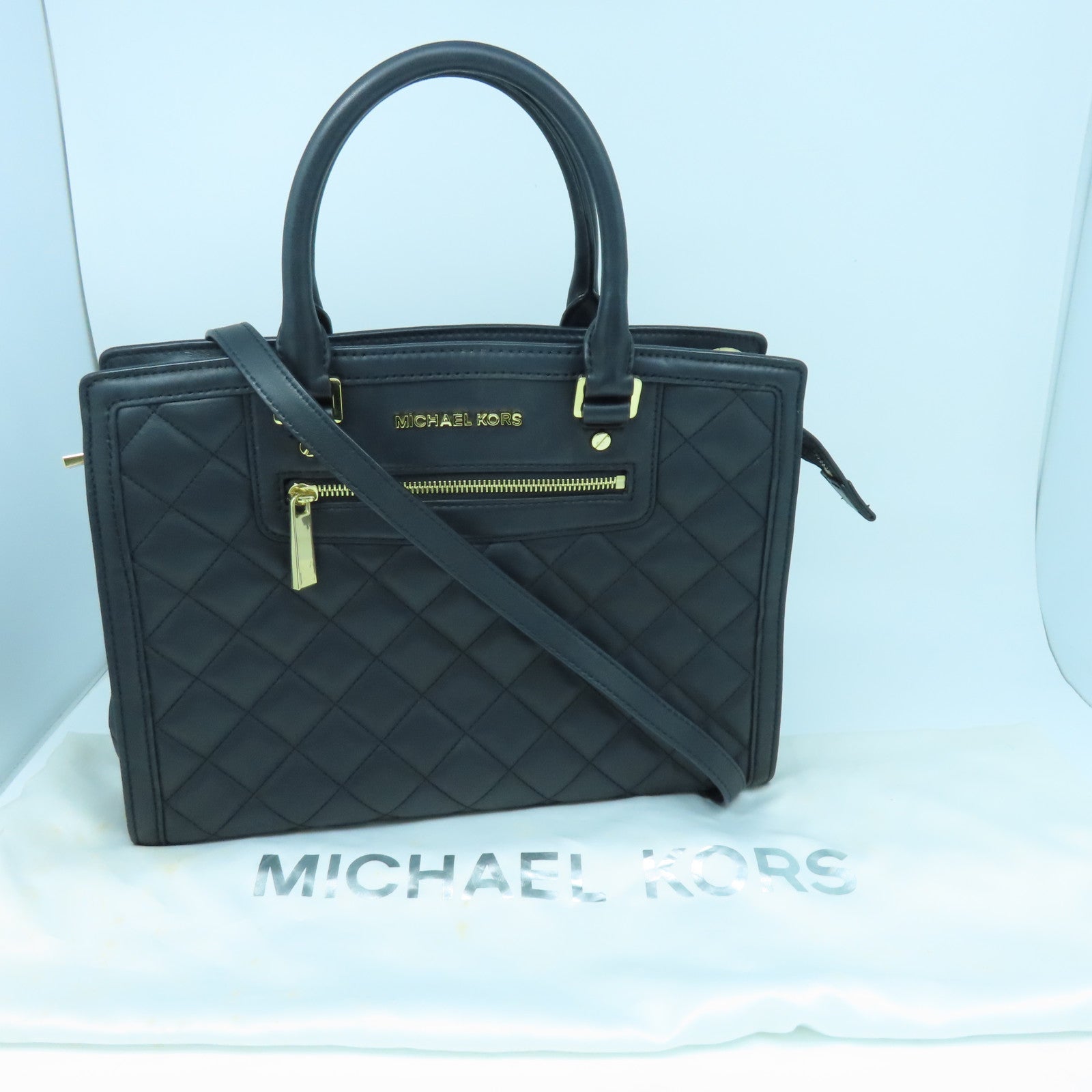 Michael Kors 牛皮皮革2 Way Shoulder金扣手挽肩背两用袋黑色