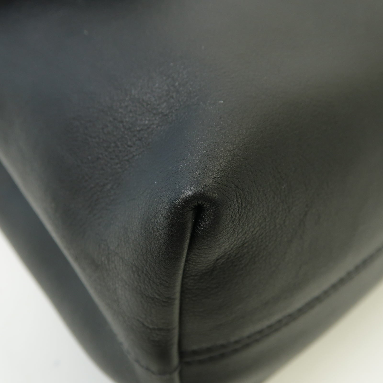 PRADA 牛皮皮革Chain Shoulder Bag金扣鏈帶肩背袋黒色