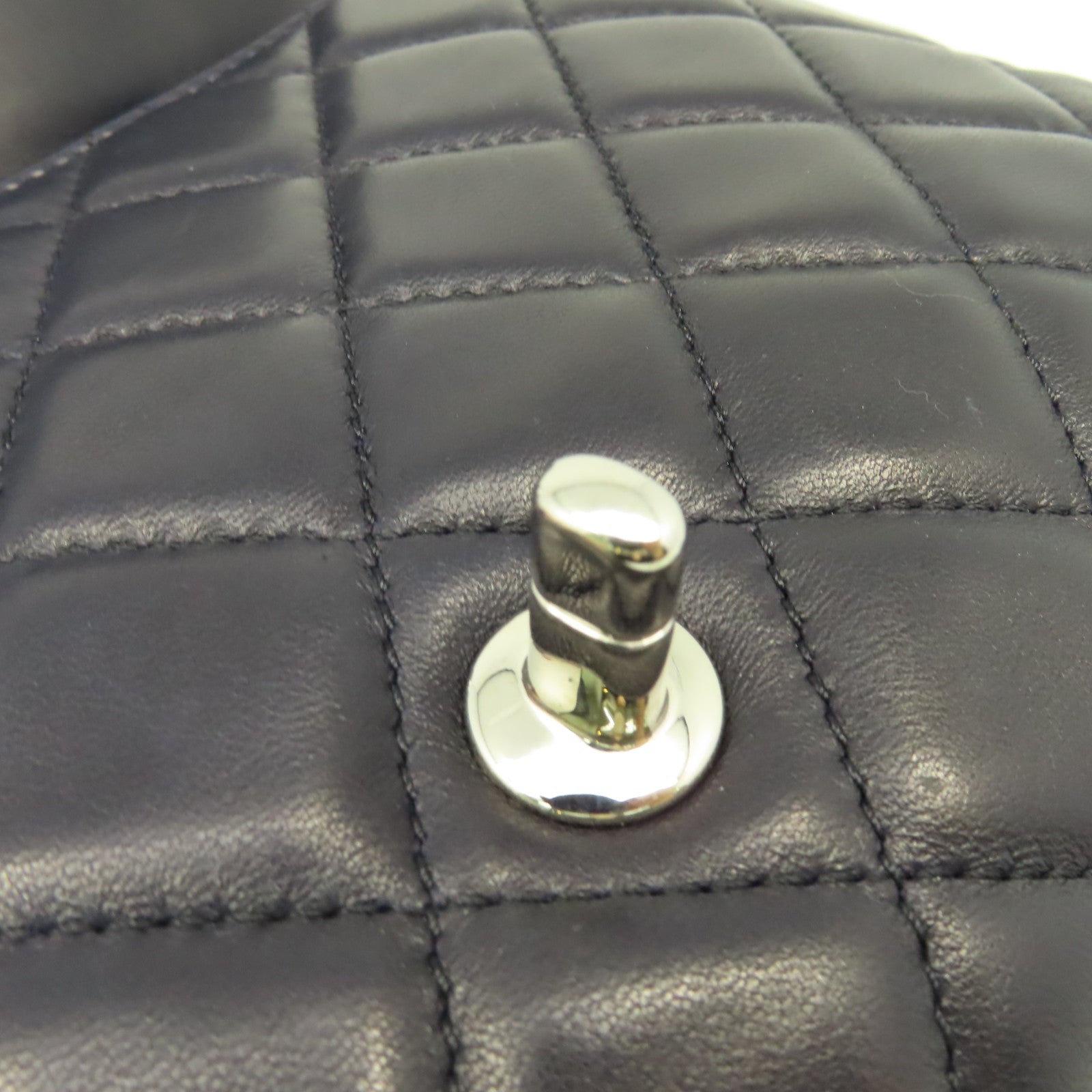 CHANEL 菱格羊皮皮革Chain Shoulder Bag銀扣鏈帶肩背袋寶藍色