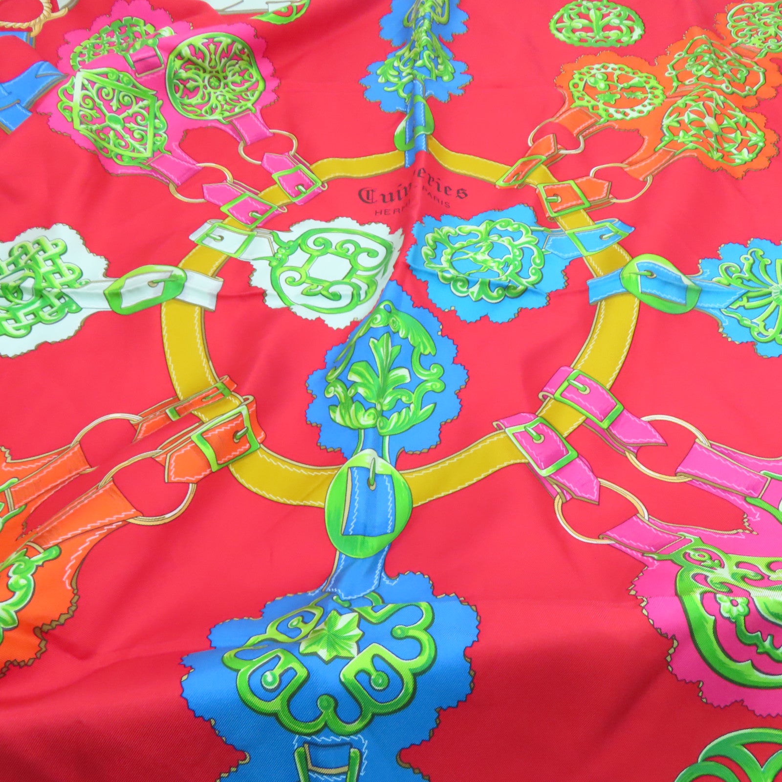 HERMES 丝质Scarf 90丝巾红色/绿色/蓝色