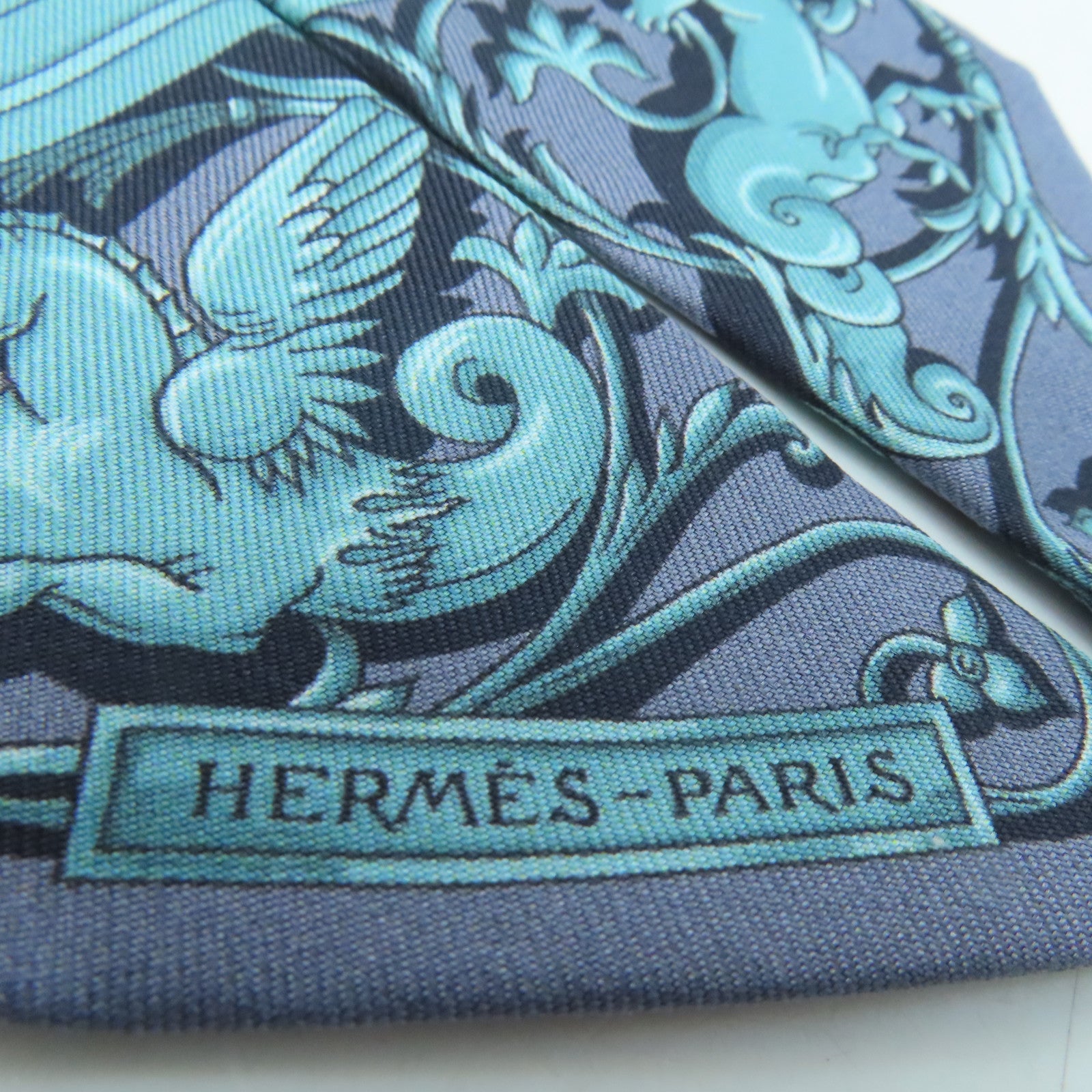 HERMES 丝质Twilly丝巾蓝色