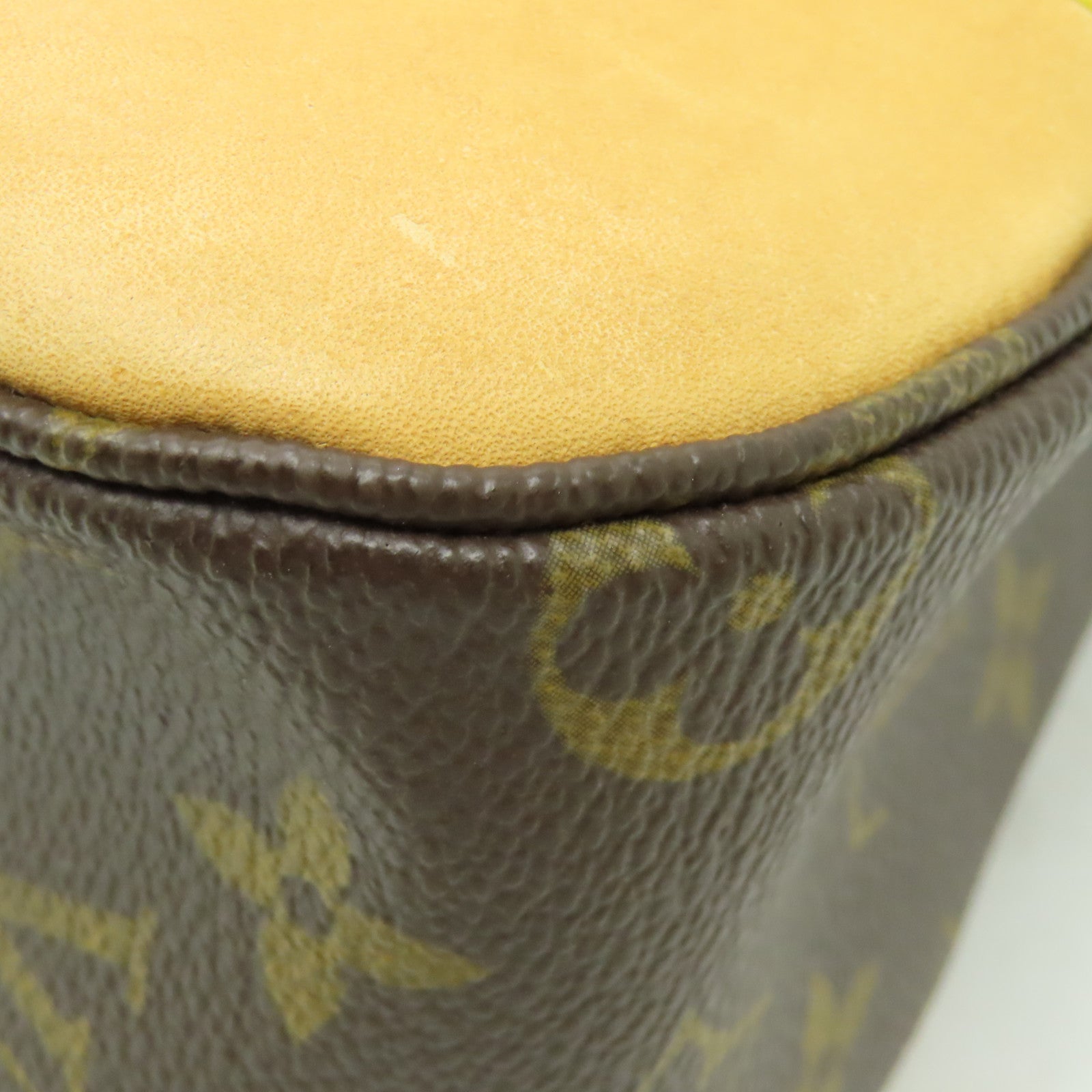LOUIS VUITTON Monogram Boulogne金扣肩背袋棕色