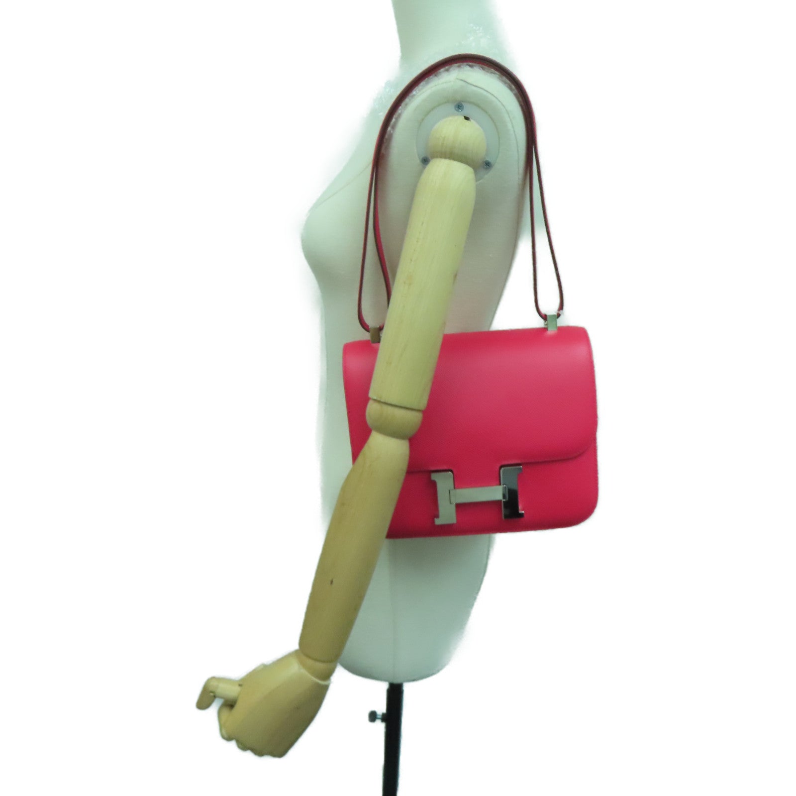 HERMES Epsom皮革Constance 24银扣肩背袋Rose Extreme/桃红色