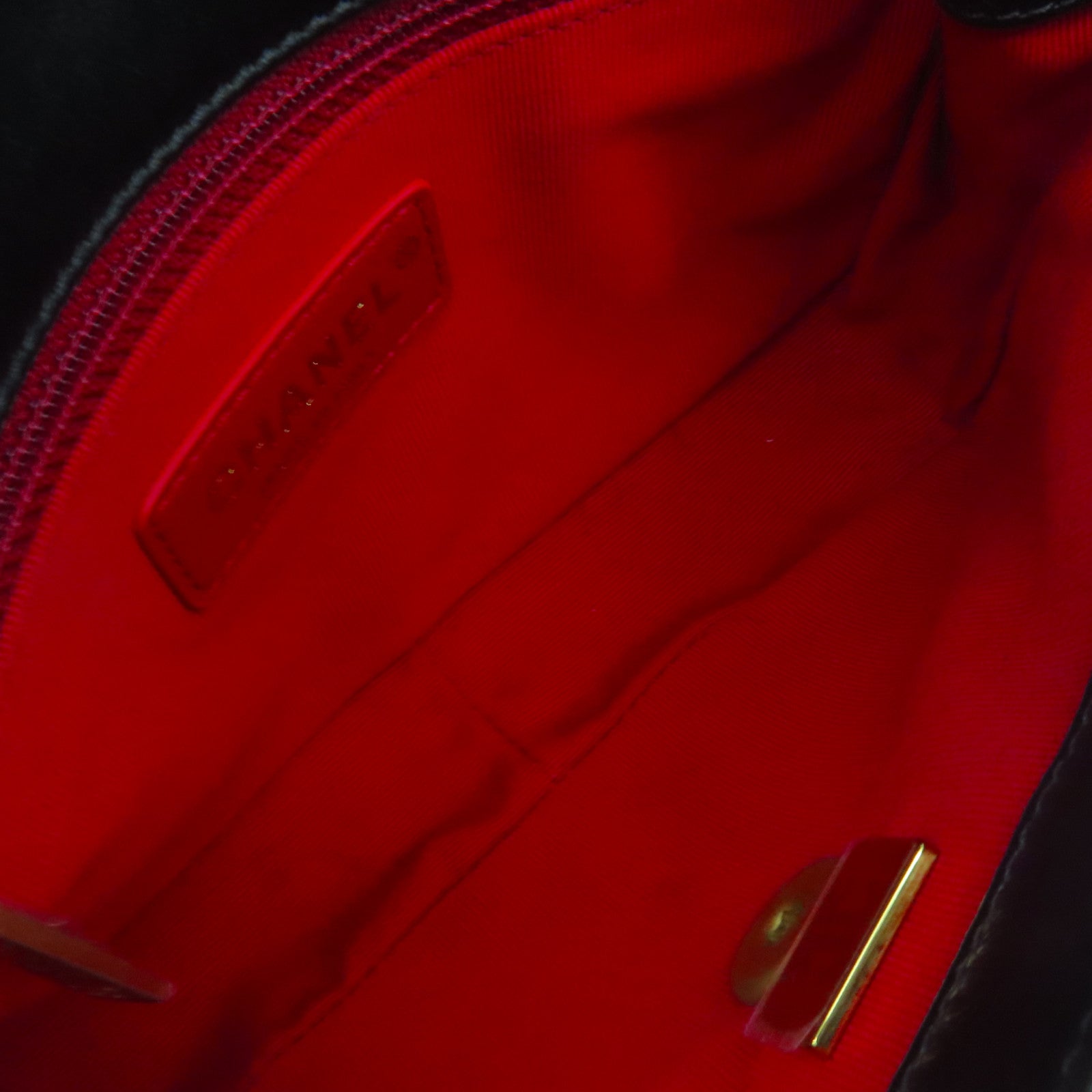 CHANEL 菱格牛皮皮革Chain Shoulder Bag金扣鏈帶肩背袋黑色