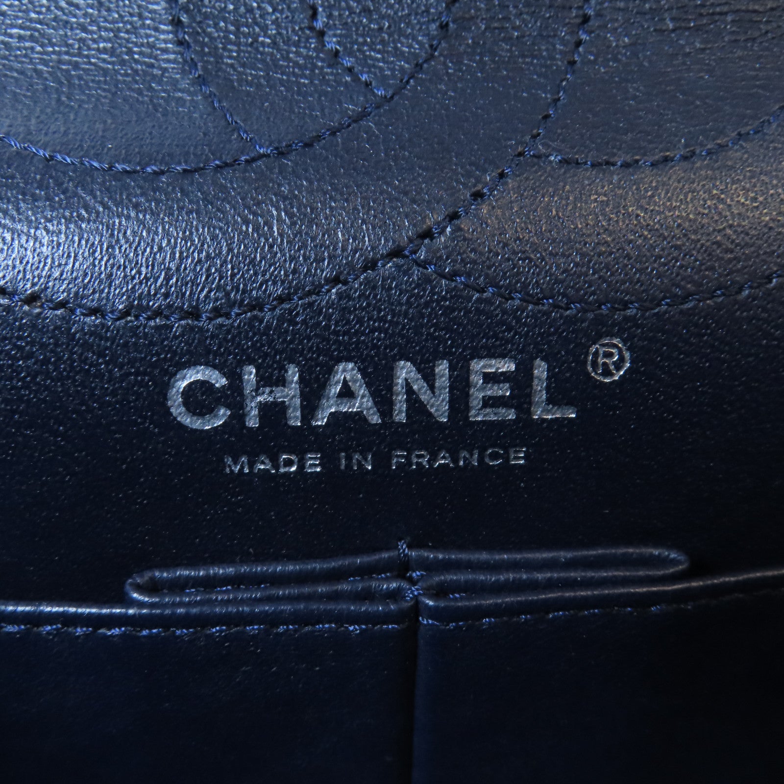 CHANEL 菱格牛皮皮革2.55銀扣鏈帶肩背袋深藍色