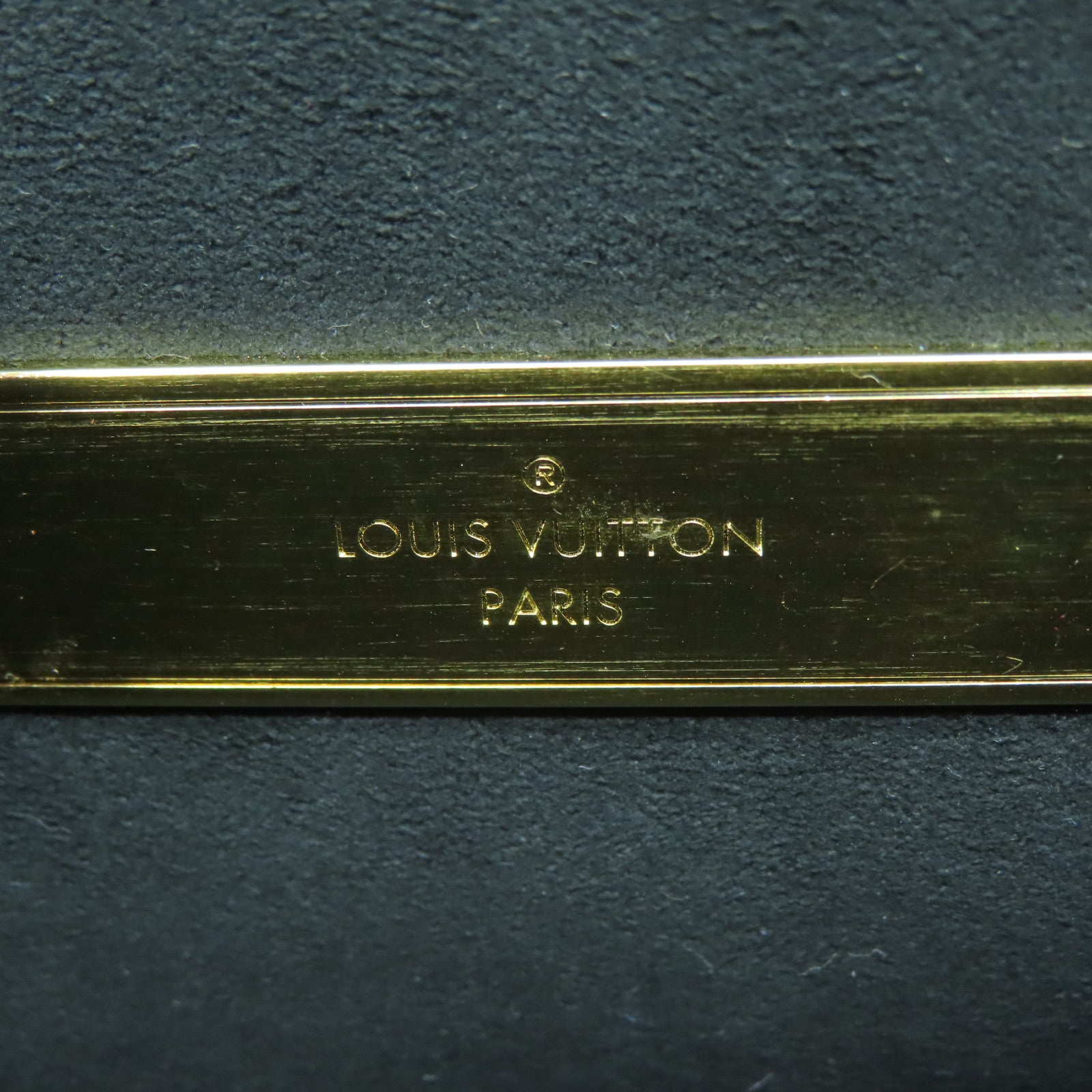 LOUIS VUITTON Monogram Reverse Mini Dauphine金扣肩背袋啡色