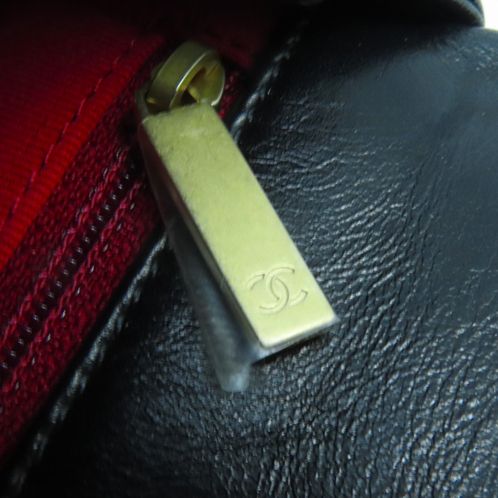CHANEL 菱格牛皮皮革Chain Shoulder Bag金扣鏈帶肩背袋黑色
