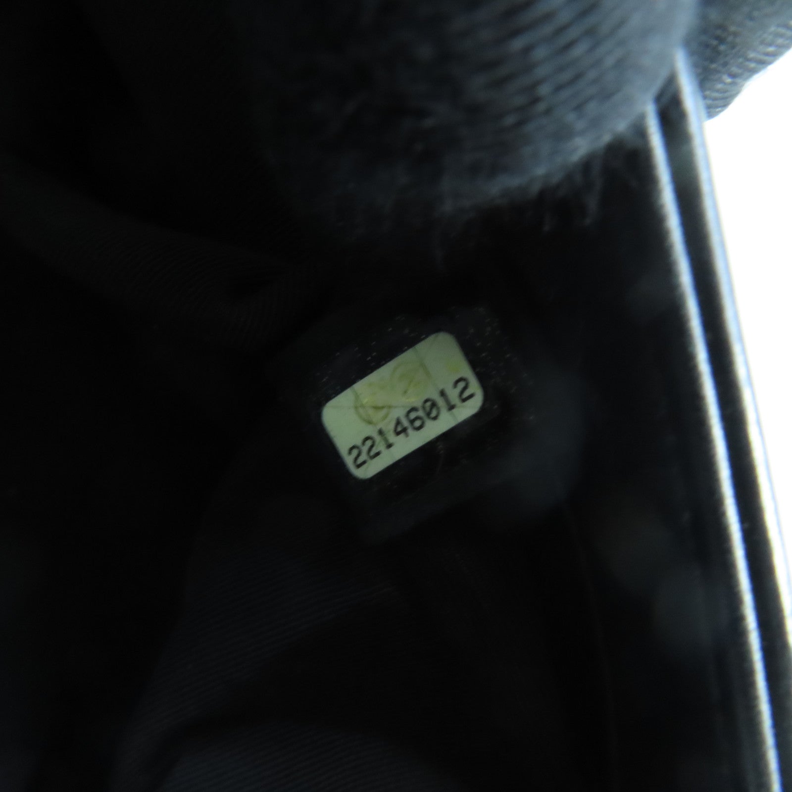 CHANEL 【激減優惠】菱格牛皮皮革Boy 25金扣鏈帶肩背袋黑色