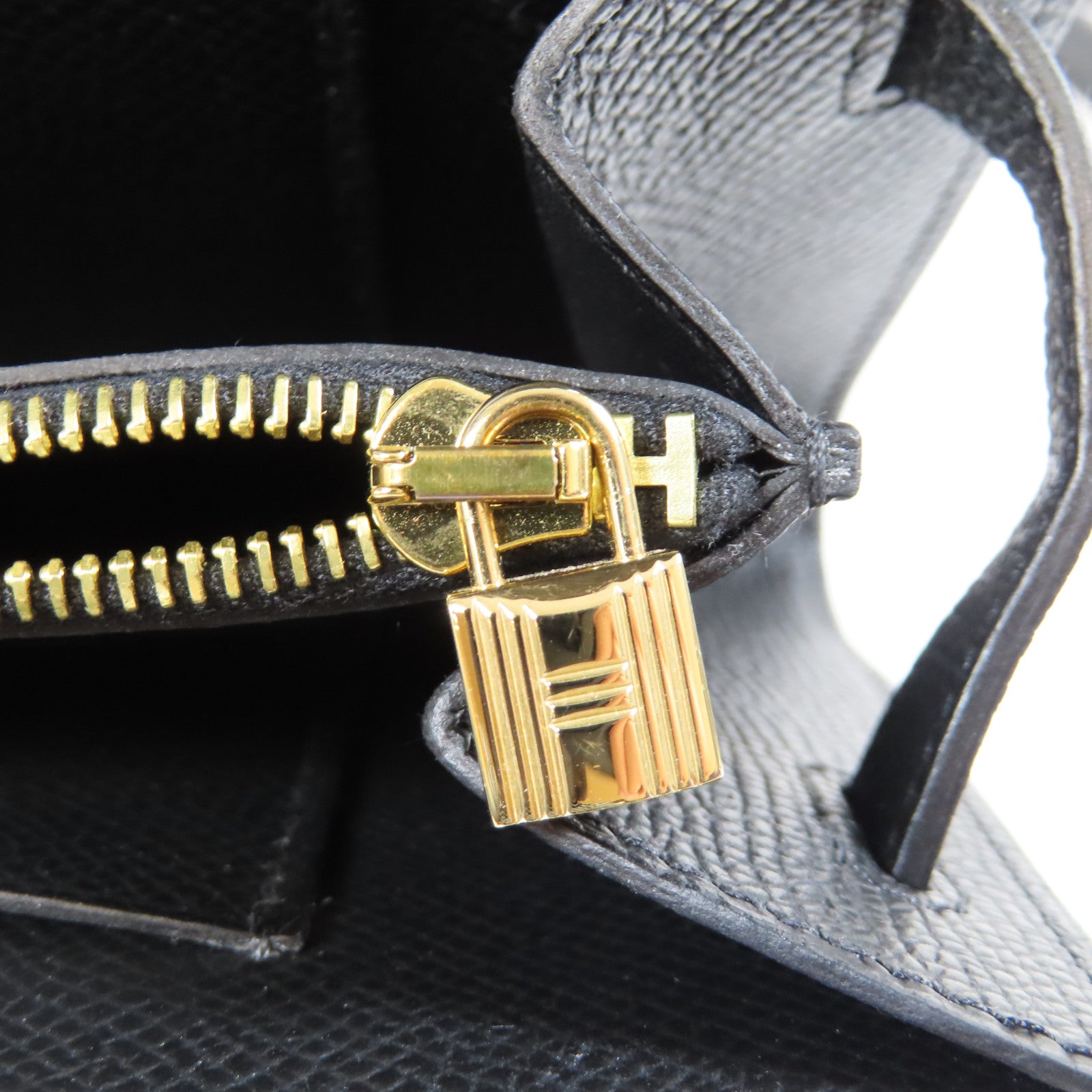 HERMES Epsom皮革Kelly To Go金扣肩背袋Noir黑色