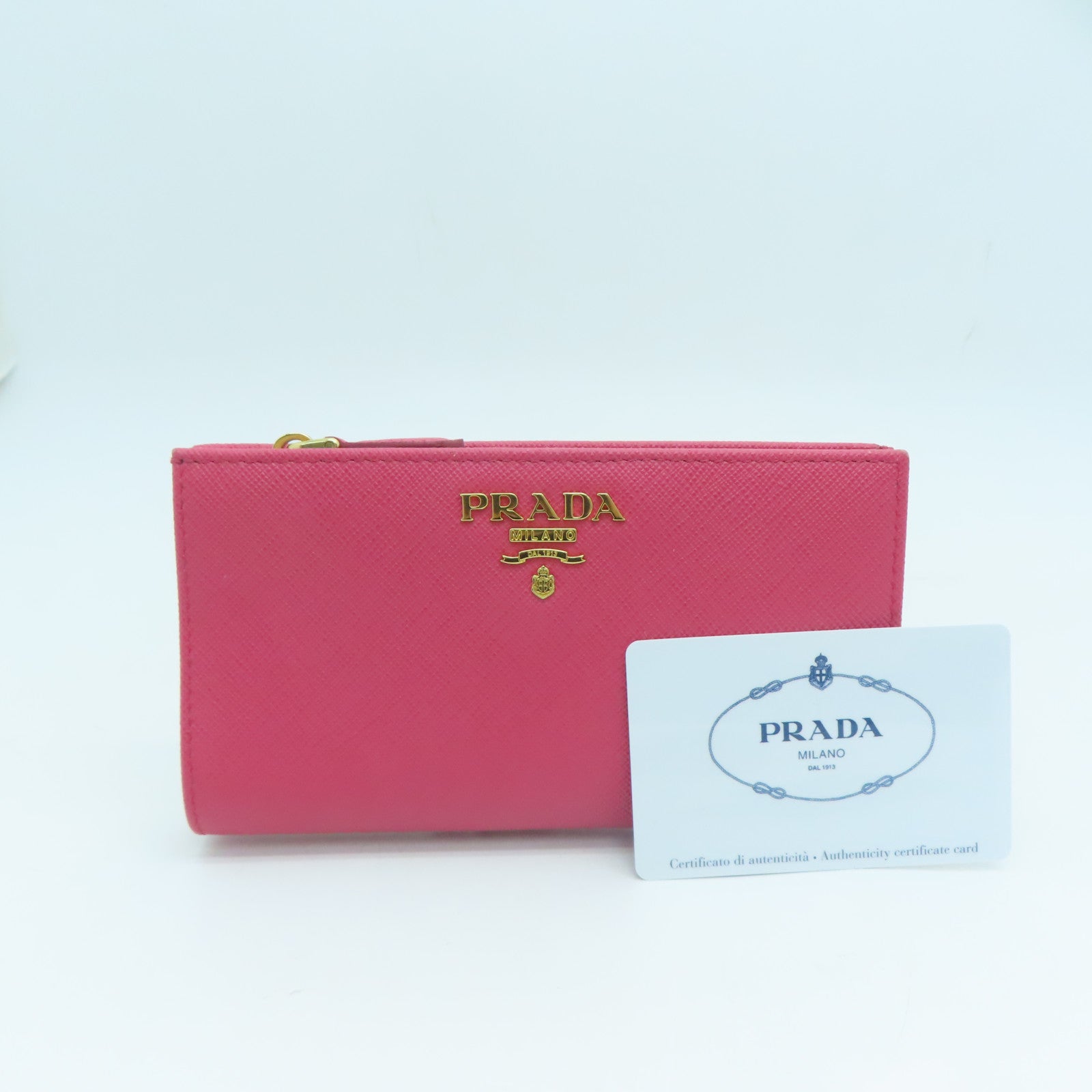 PRADA Saffiano皮革Wallet金扣钱包粉红色