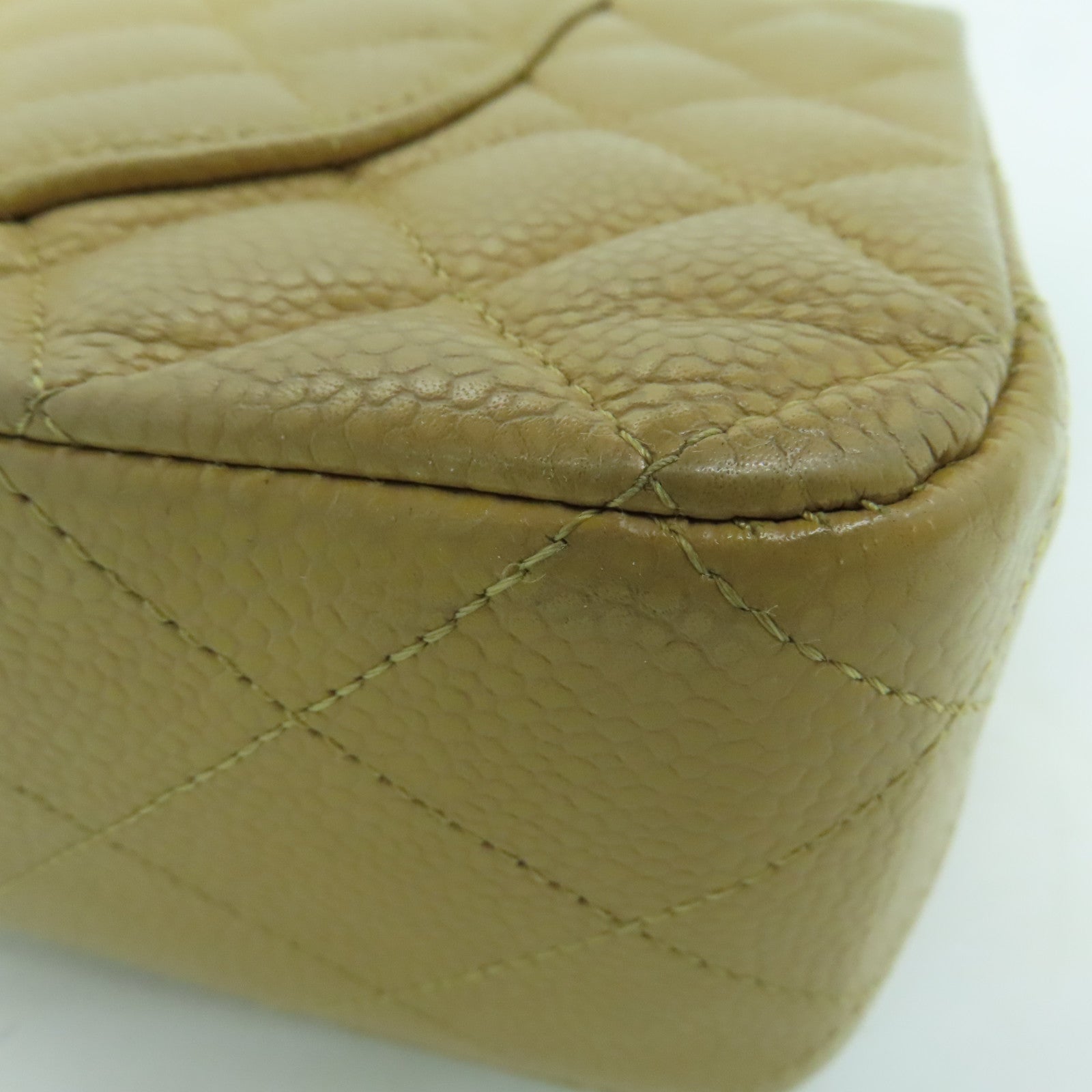 CHANEL 菱格Caviar皮革Chain Shoulder Bag金扣链带肩背袋米色