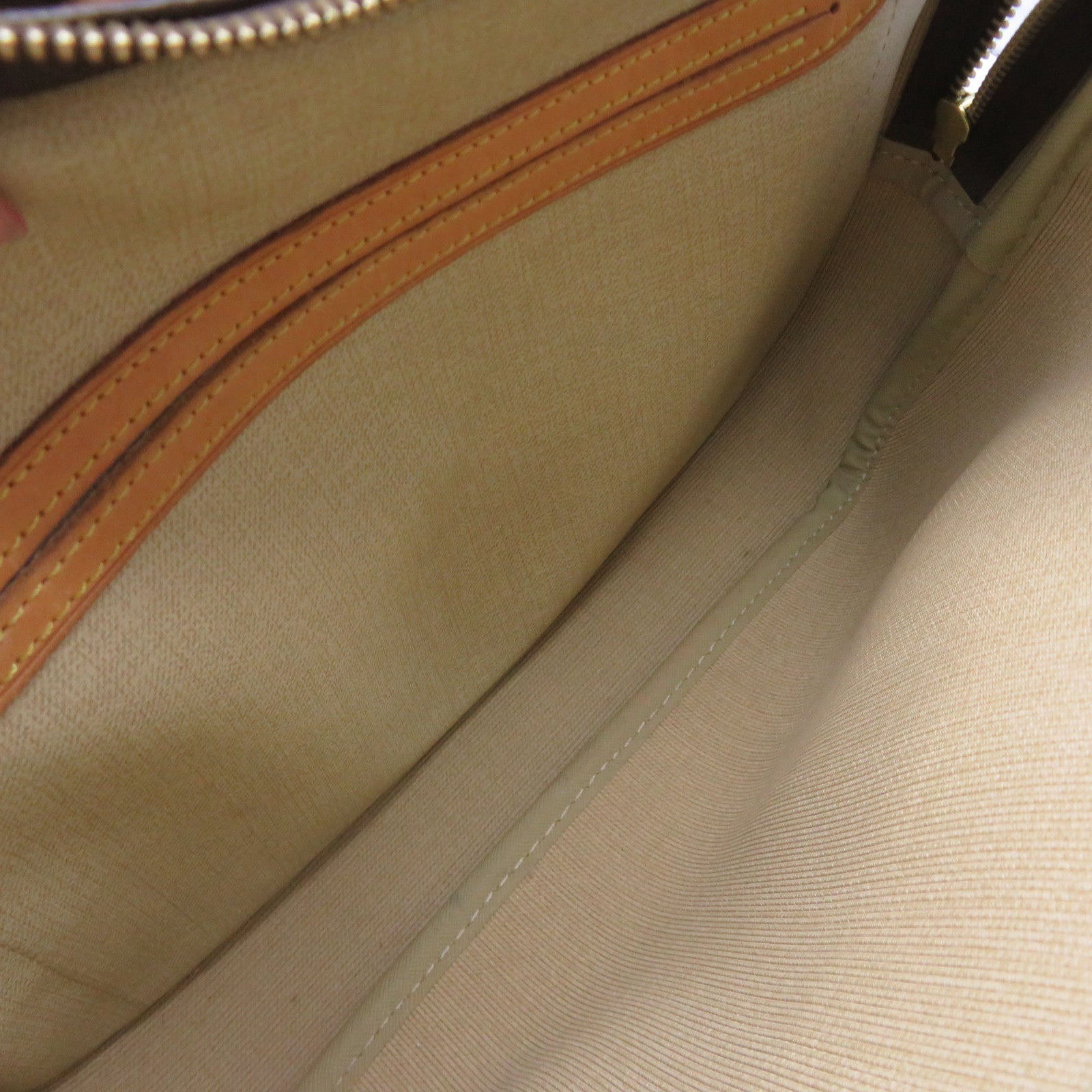 LOUIS VUITTON 【激減優惠】Monogram Reporter Shoulder Bag肩背袋啡色