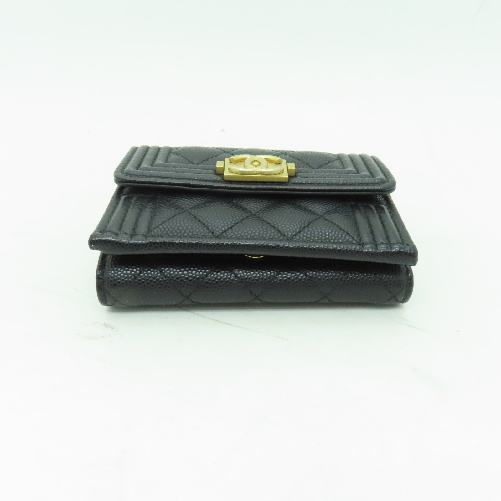 CHANEL 菱格Caviar皮革Boy Chanel Wallet金扣錢包黒色