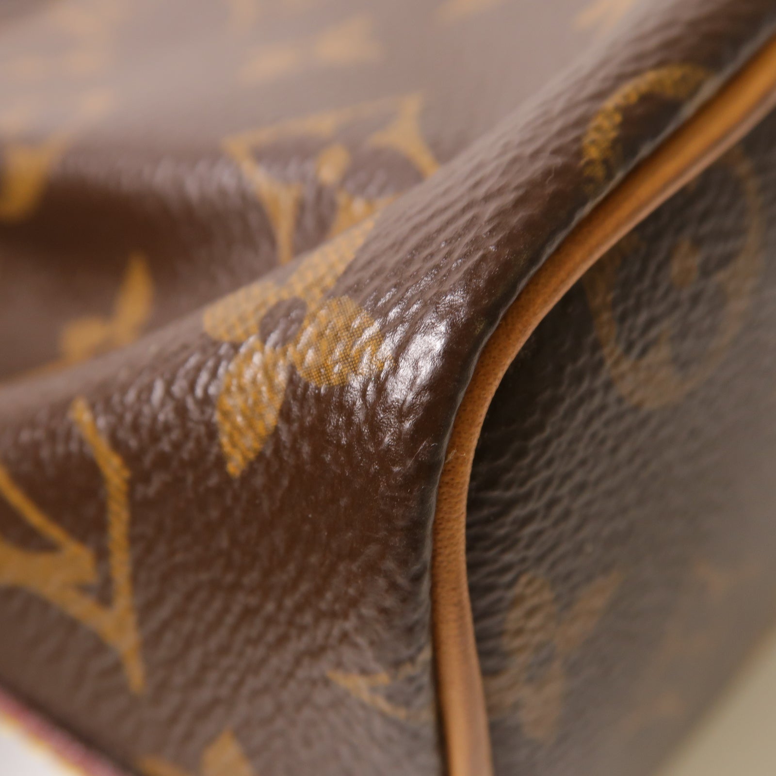LOUIS VUITTON Monogram Nano Noe金扣肩背袋啡色