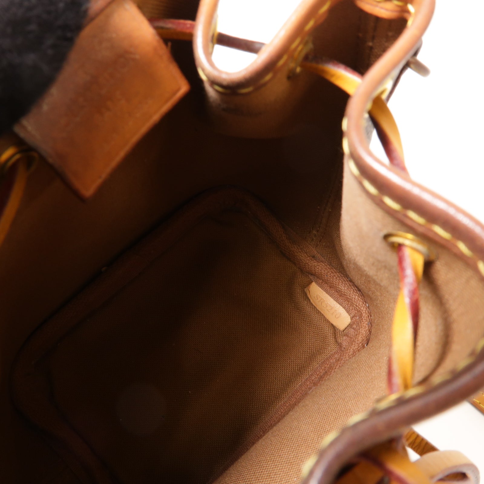 LOUIS VUITTON Monogram Nano Noe金扣肩背袋啡色