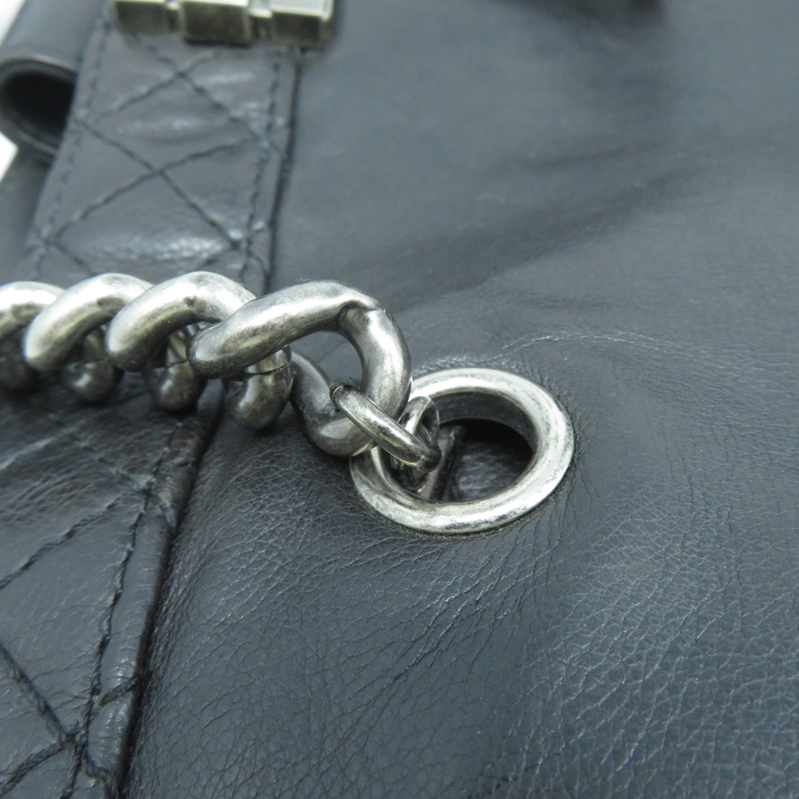 CHANEL 牛皮皮革Boy Chain Shoulder Bag銀扣鏈帶肩背袋黑色
