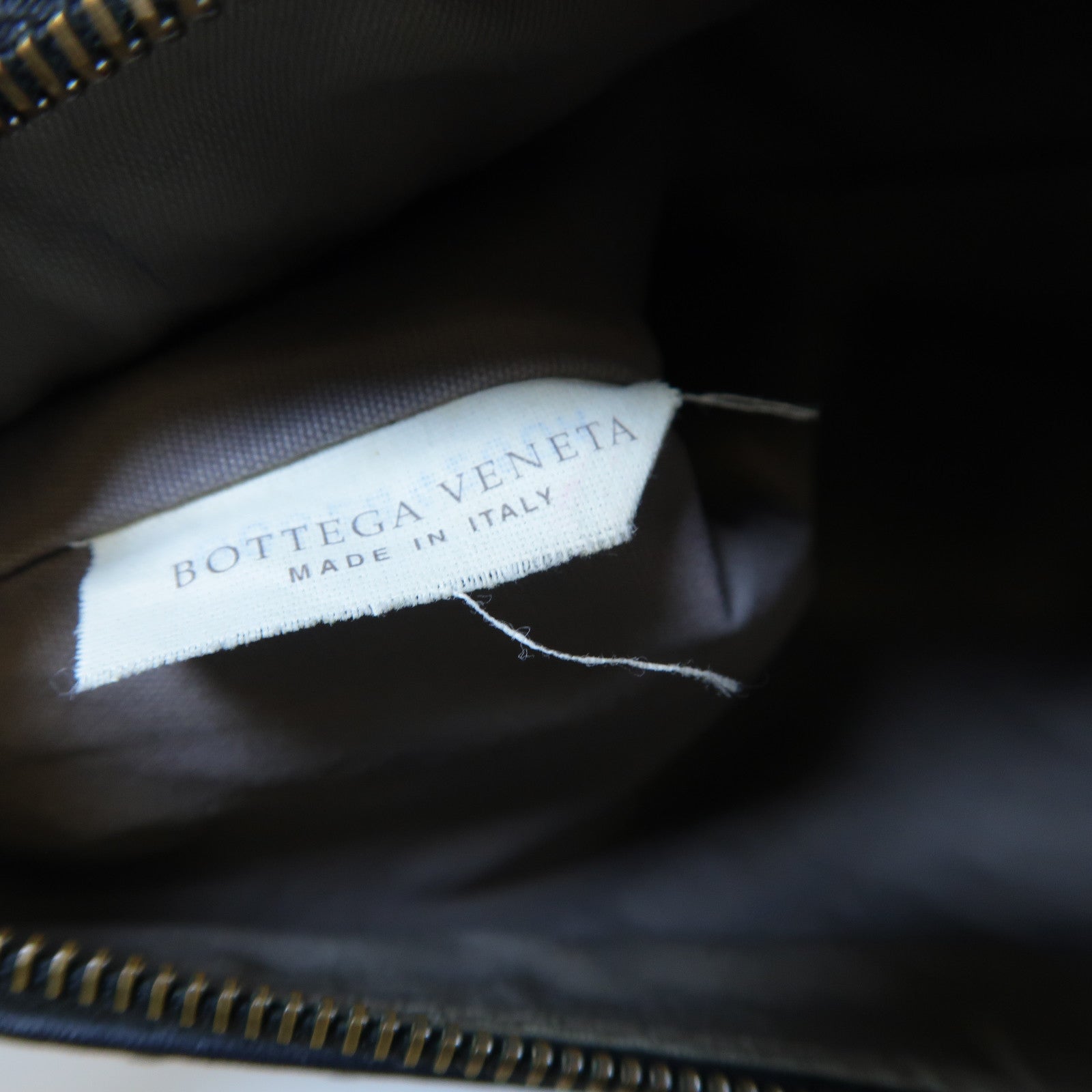 BOTTEGA VENETA 羊皮織紋皮革Clutch金扣手拿包黑色