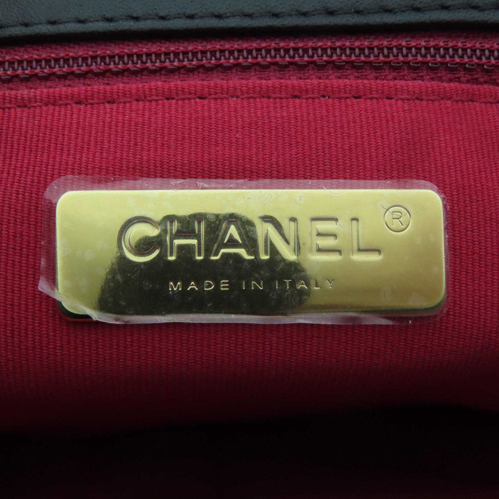 CHANEL 菱格羊皮皮革C19 Large銀扣鏈帶肩背袋黑色