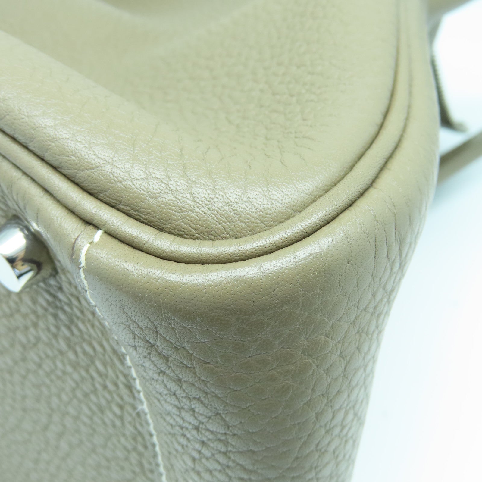 HERMES Taurillon Clemence皮革Lindy 30银扣手挽肩背两用袋大象灰