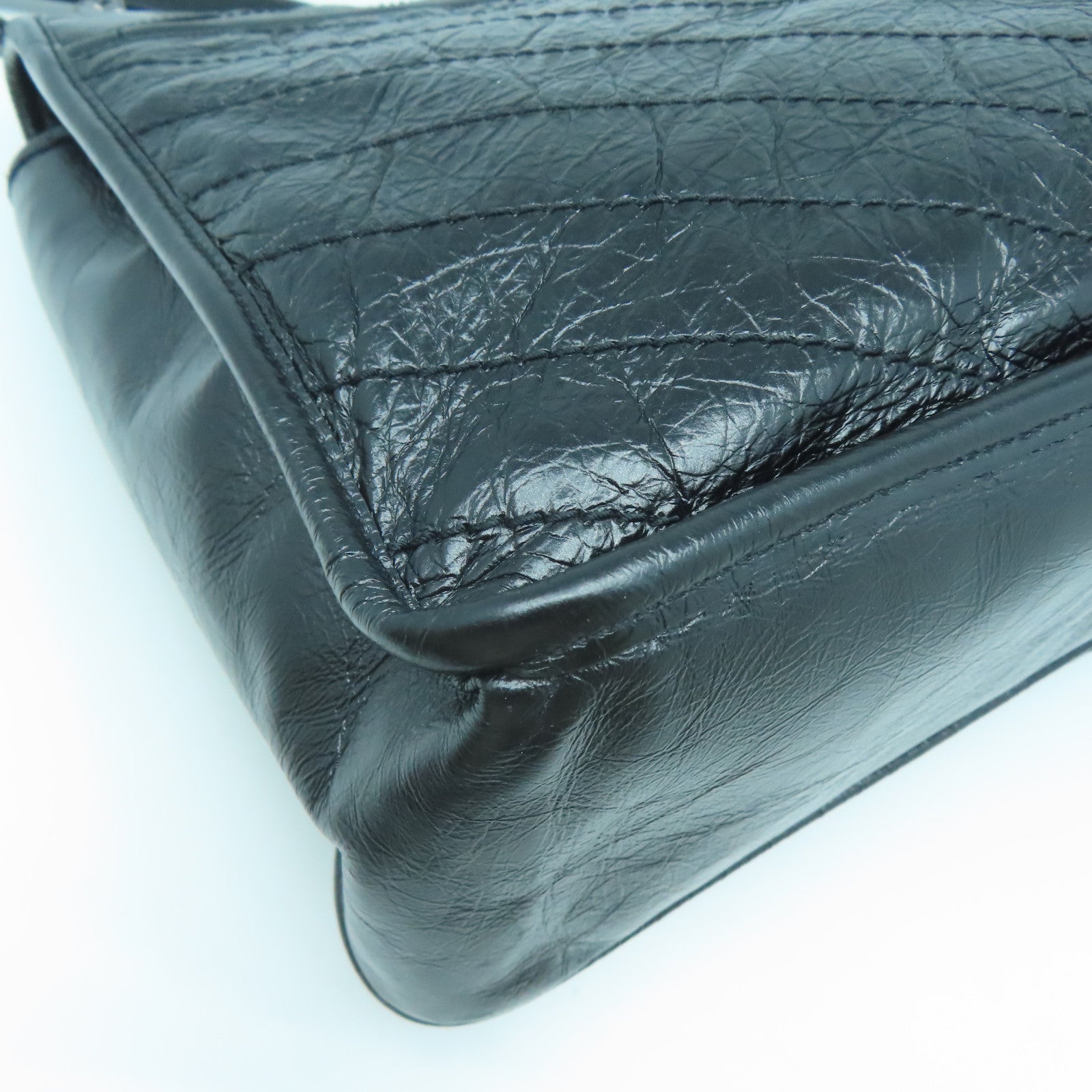 SAINT LAURENT 牛皮皮革Niki銀扣鏈帶肩背袋黑色