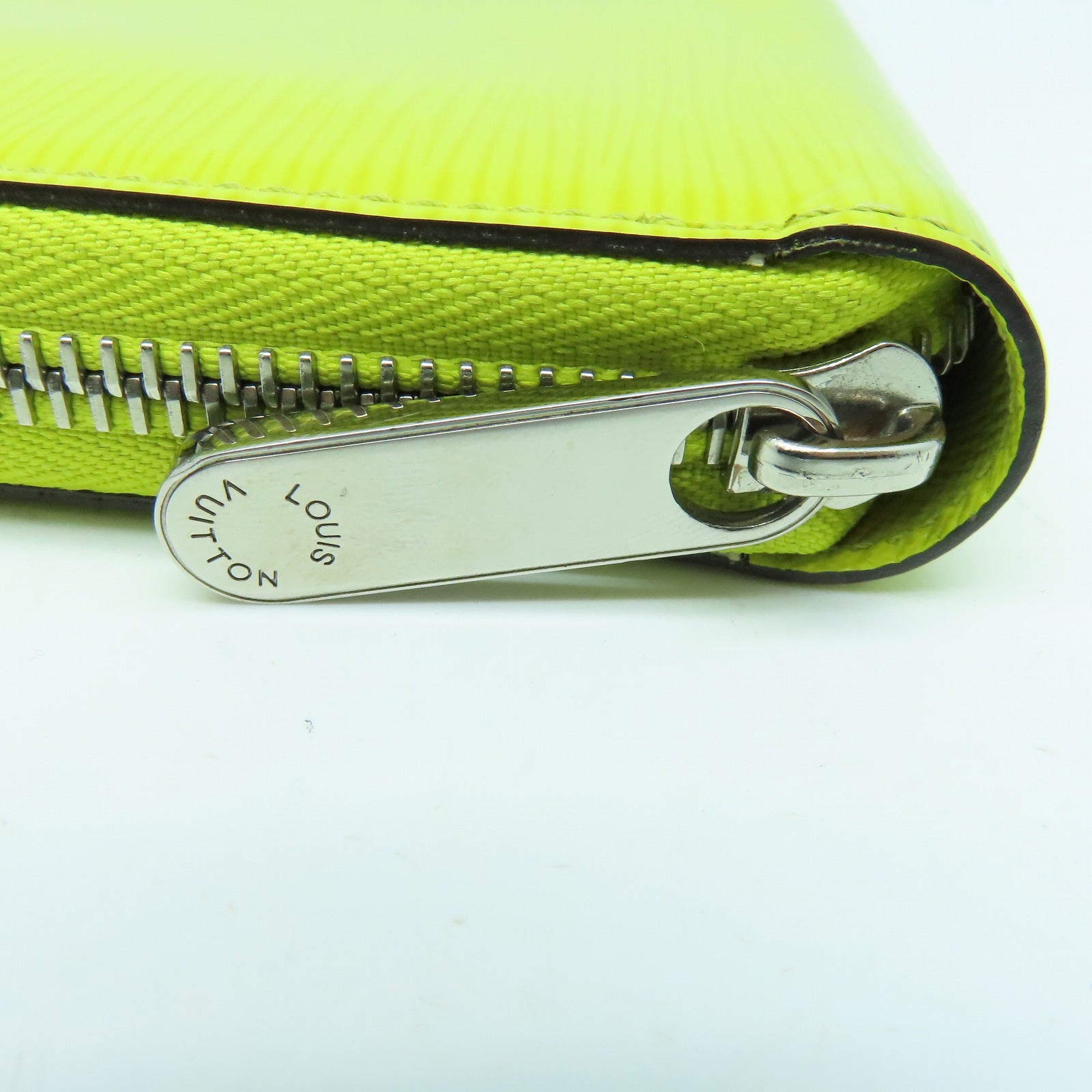 LOUIS VUITTON Epi Zipper Wallet Silver Buckle Long Wallet Yellow
