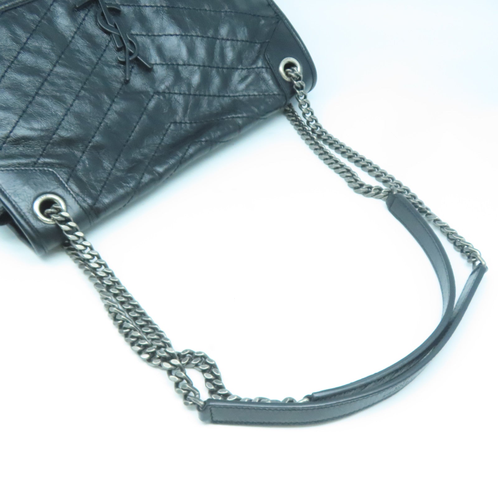 SAINT LAURENT 牛皮皮革Niki銀扣鏈帶肩背袋黑色