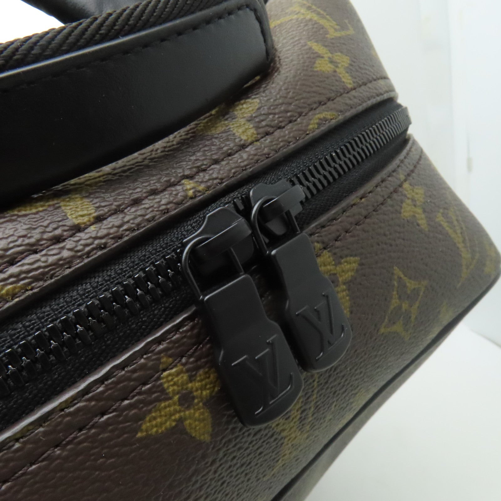 LOUIS VUITTON Monogram Macassar Dean Backpack背包黒色/棕色