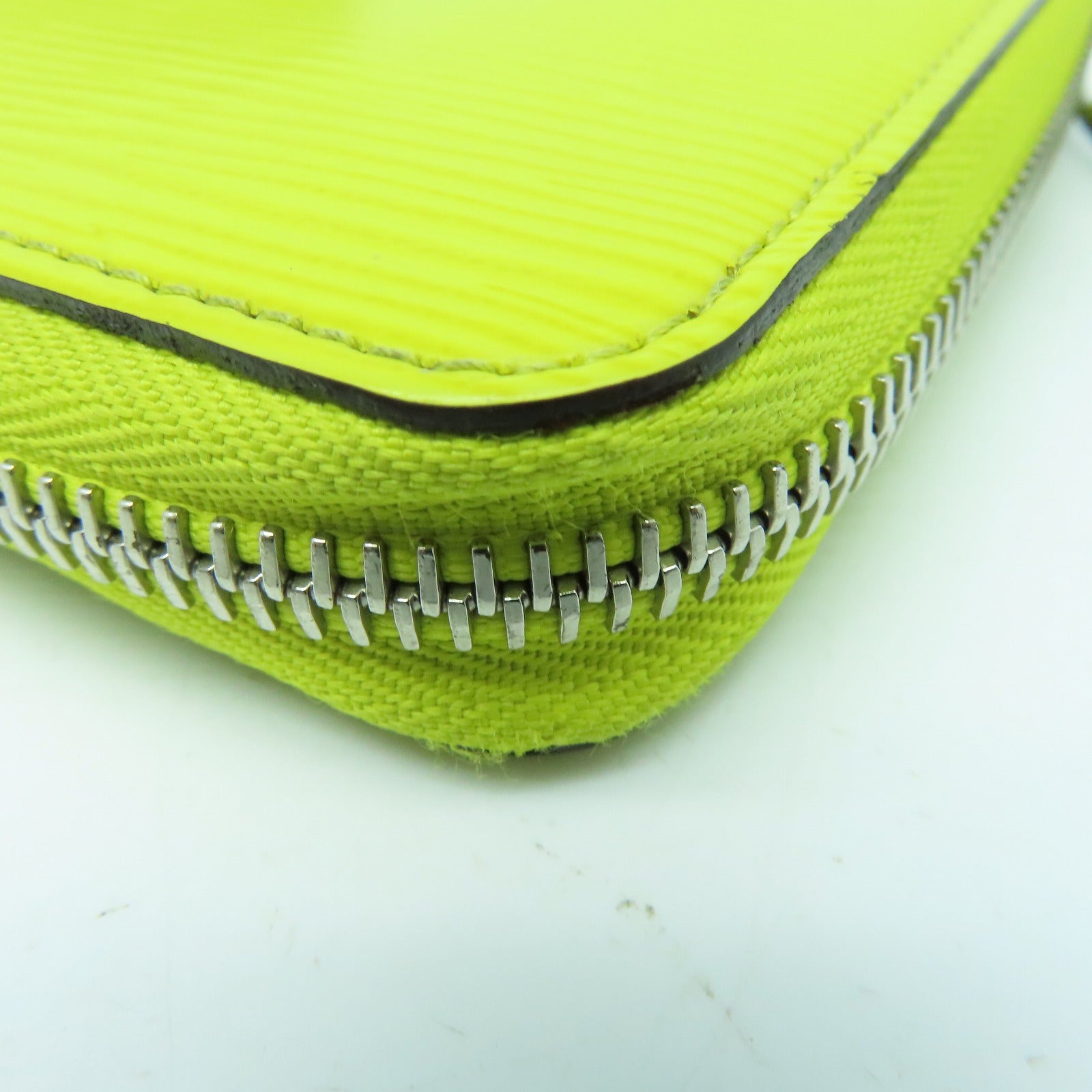LOUIS VUITTON Epi Zipper Wallet Silver Buckle Long Wallet Yellow