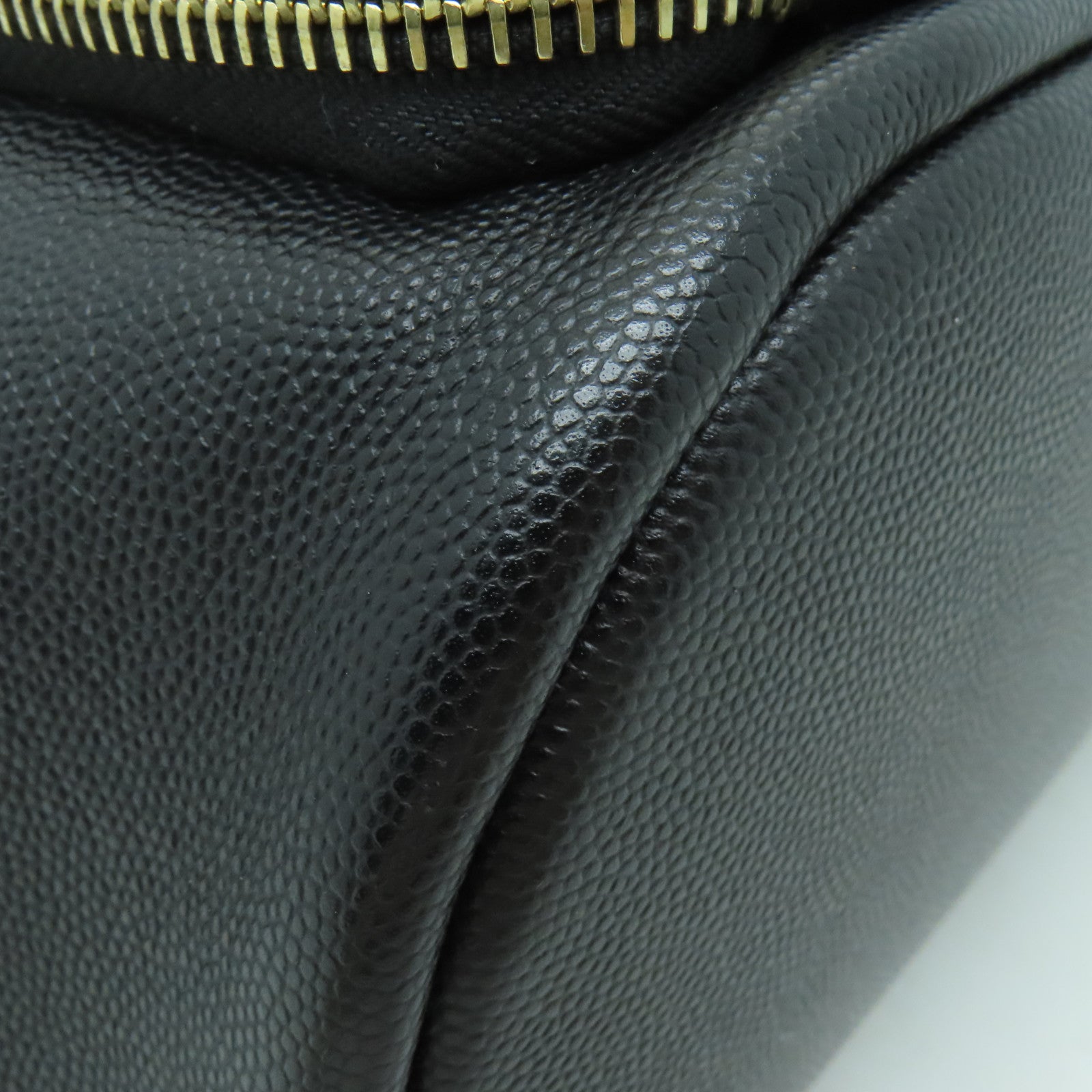 CHANEL Caviar皮革Backpack金扣背包黒色