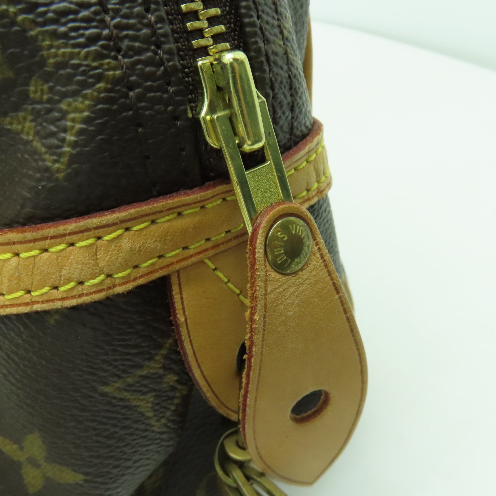LOUIS VUITTON 【激減優惠】Monogram Montorgueil PM金扣肩背袋棕色