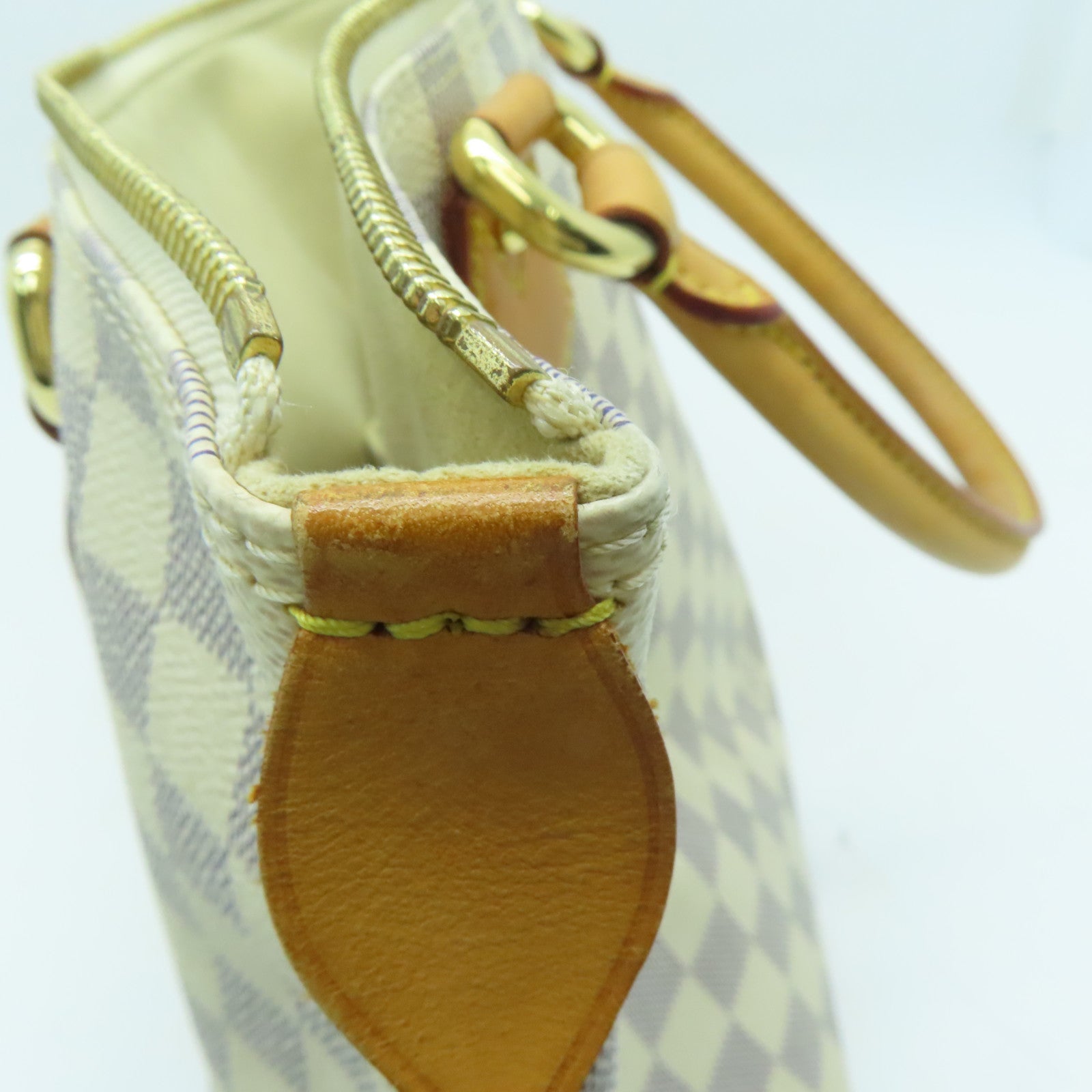 LOUIS VUITTON 【激减优惠】Damier Azur Saleya PM金扣手挽袋米色