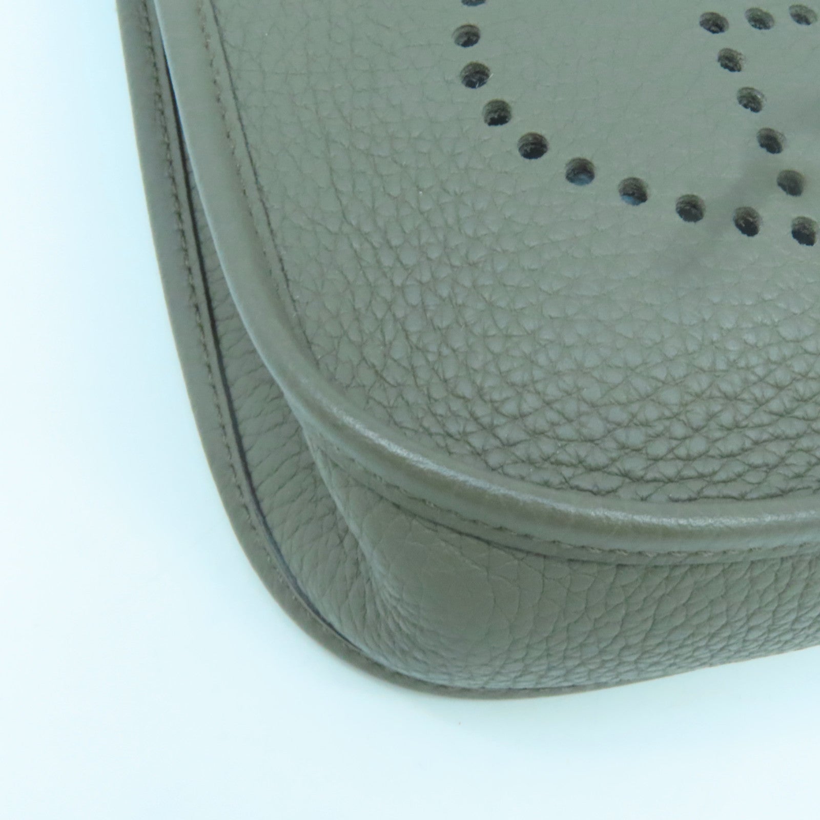 HERMES Clemence皮革Evelyne TPM金扣肩背袋灰色