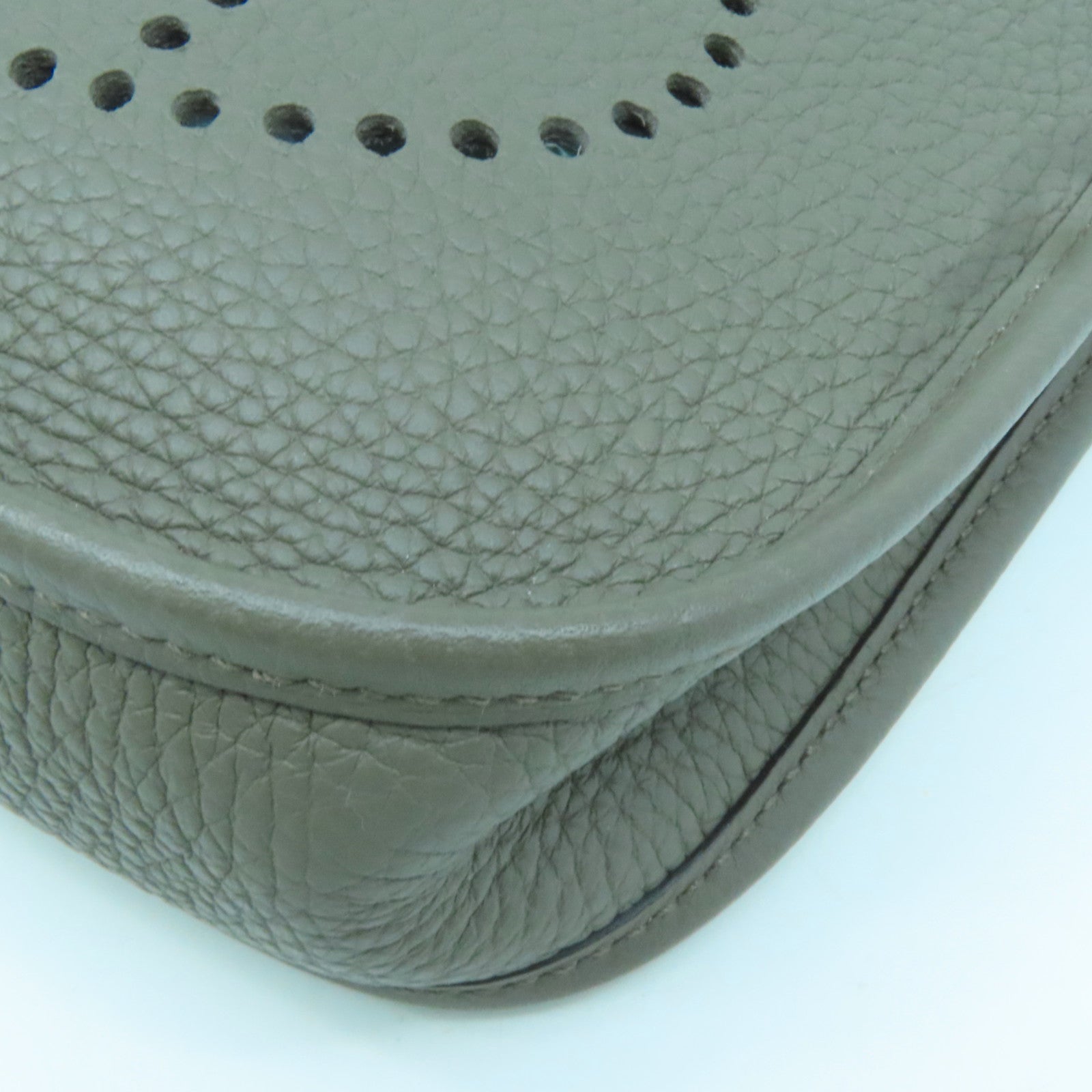 HERMES Clemence皮革Evelyne TPM金扣肩背袋灰色