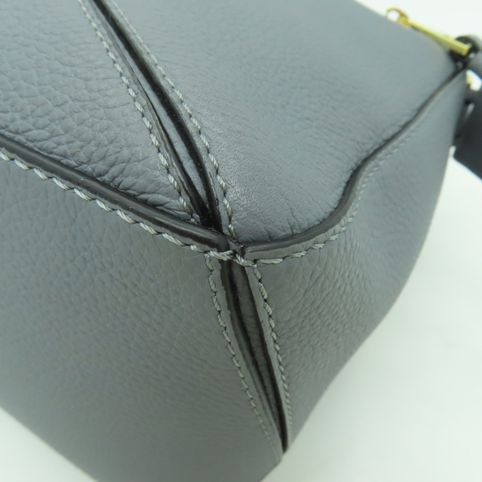 LOEWE 牛皮皮革Puzzle Small Bag金扣手挽肩背兩用袋灰色