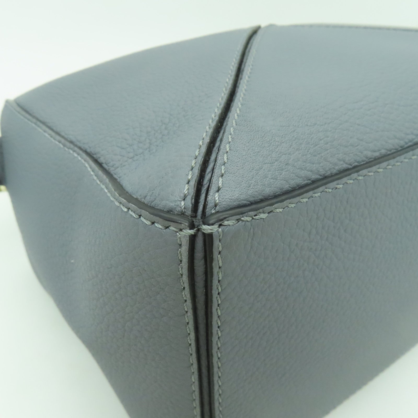 LOEWE 牛皮皮革Puzzle Small Bag金扣手挽肩背兩用袋灰色
