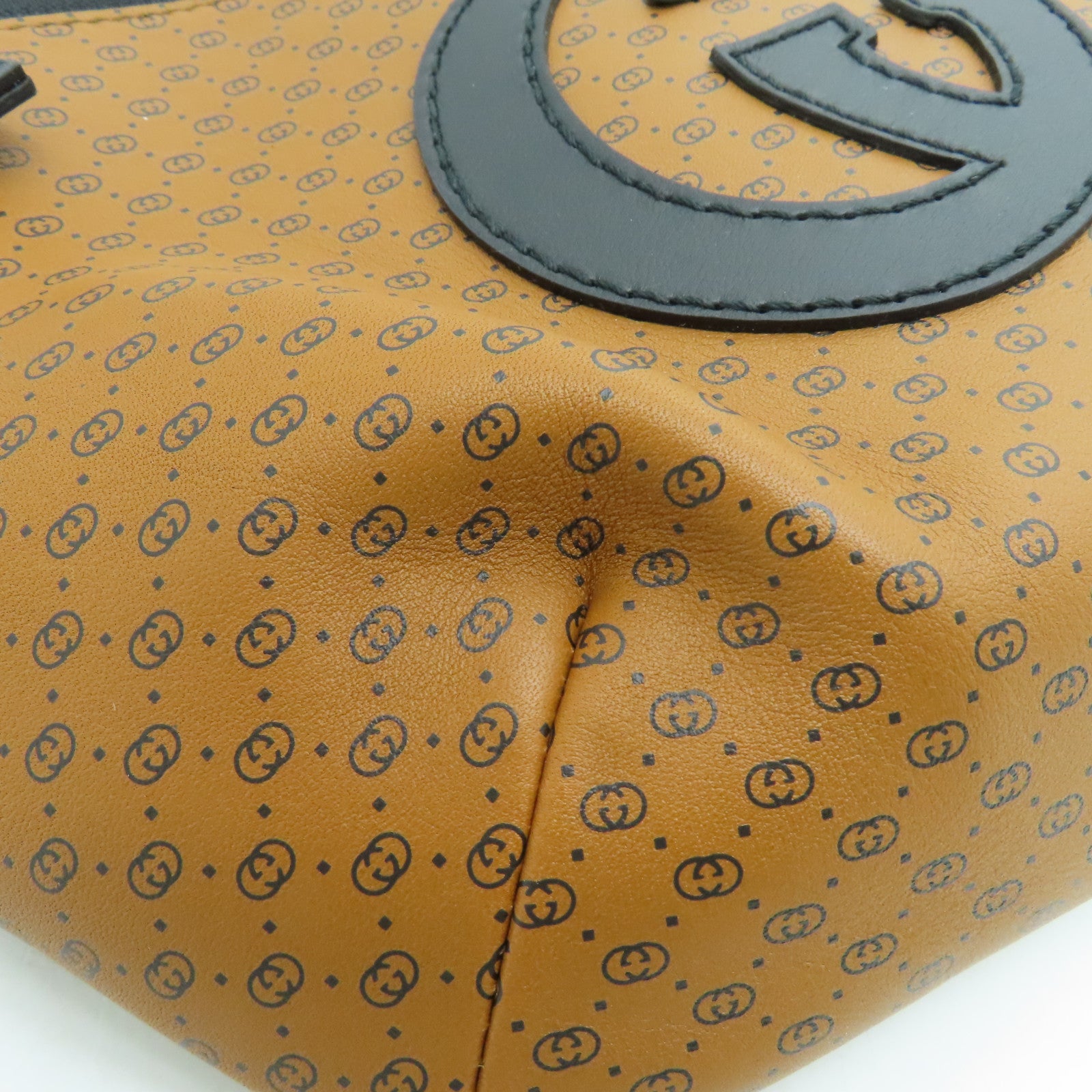 GUCCI cowhide leather Waist Bag brown