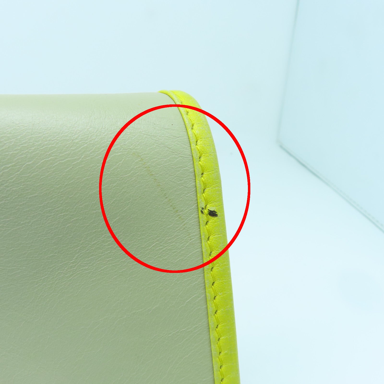 LOEWE 牛皮皮革Shoulder Bag金扣肩背袋灰色/粉紅色