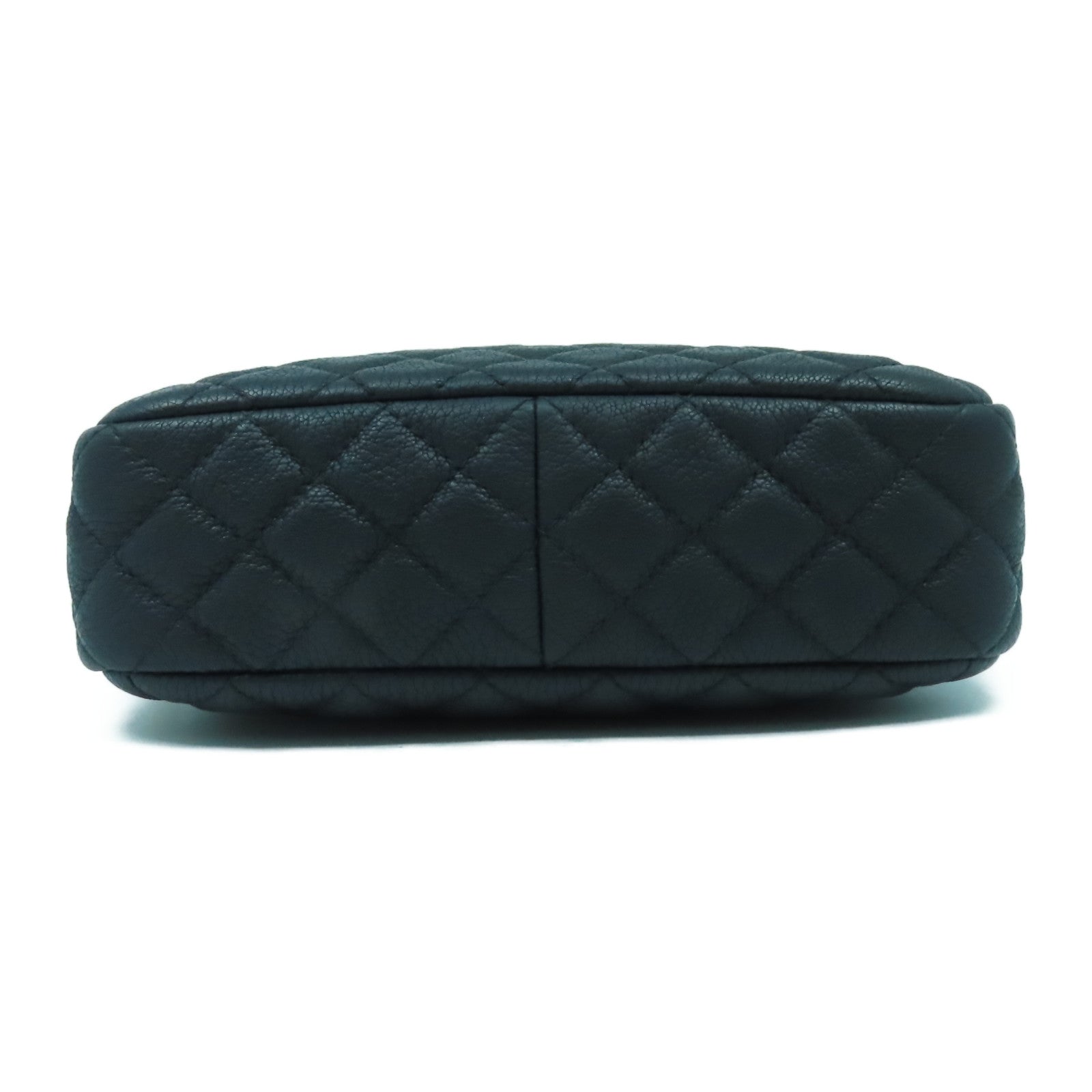 CHANEL 菱格牛皮皮革Chain Shoulder金扣鏈帶肩背袋黑色