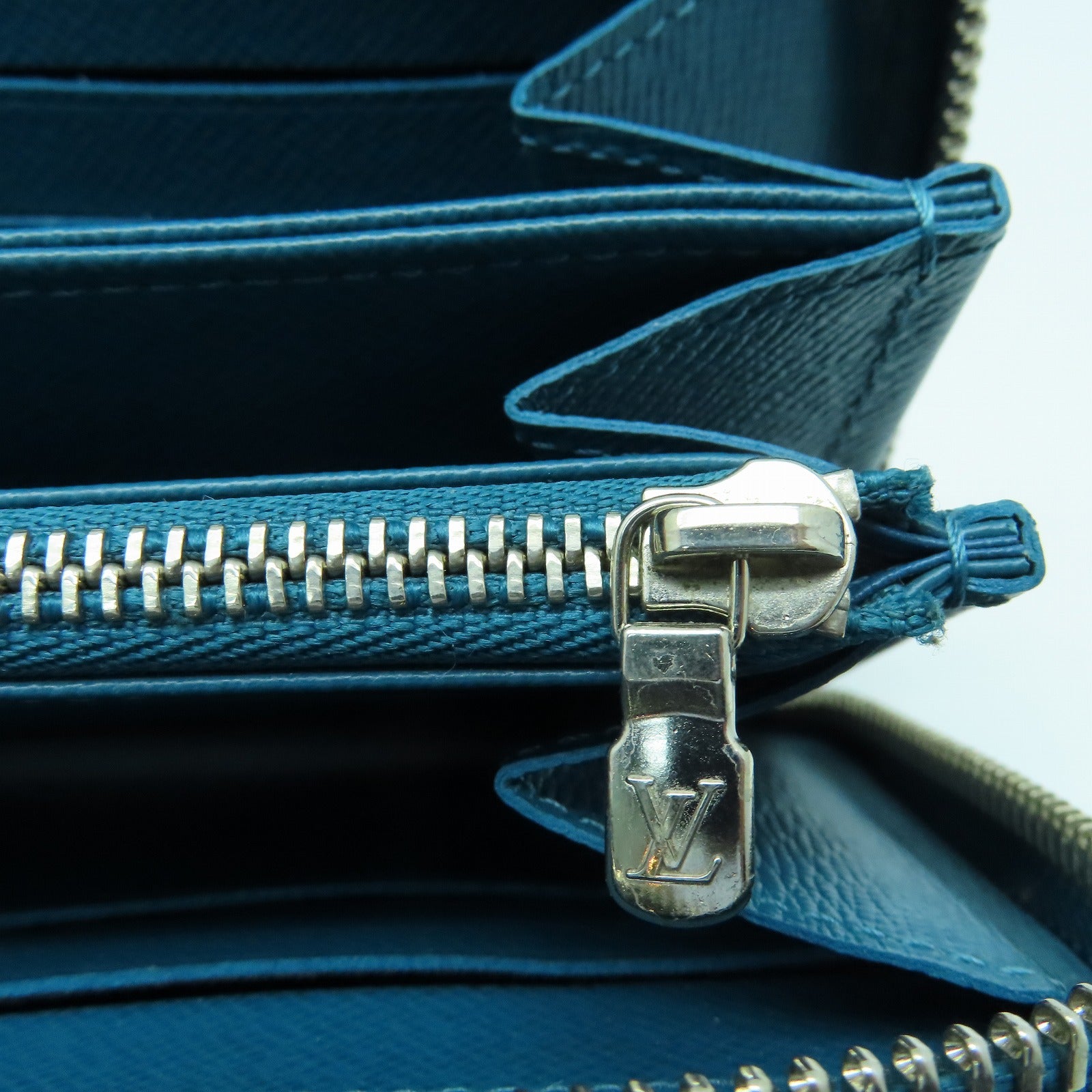LOUIS VUITTON Epi Zipper Wallet银扣长钱包蓝色