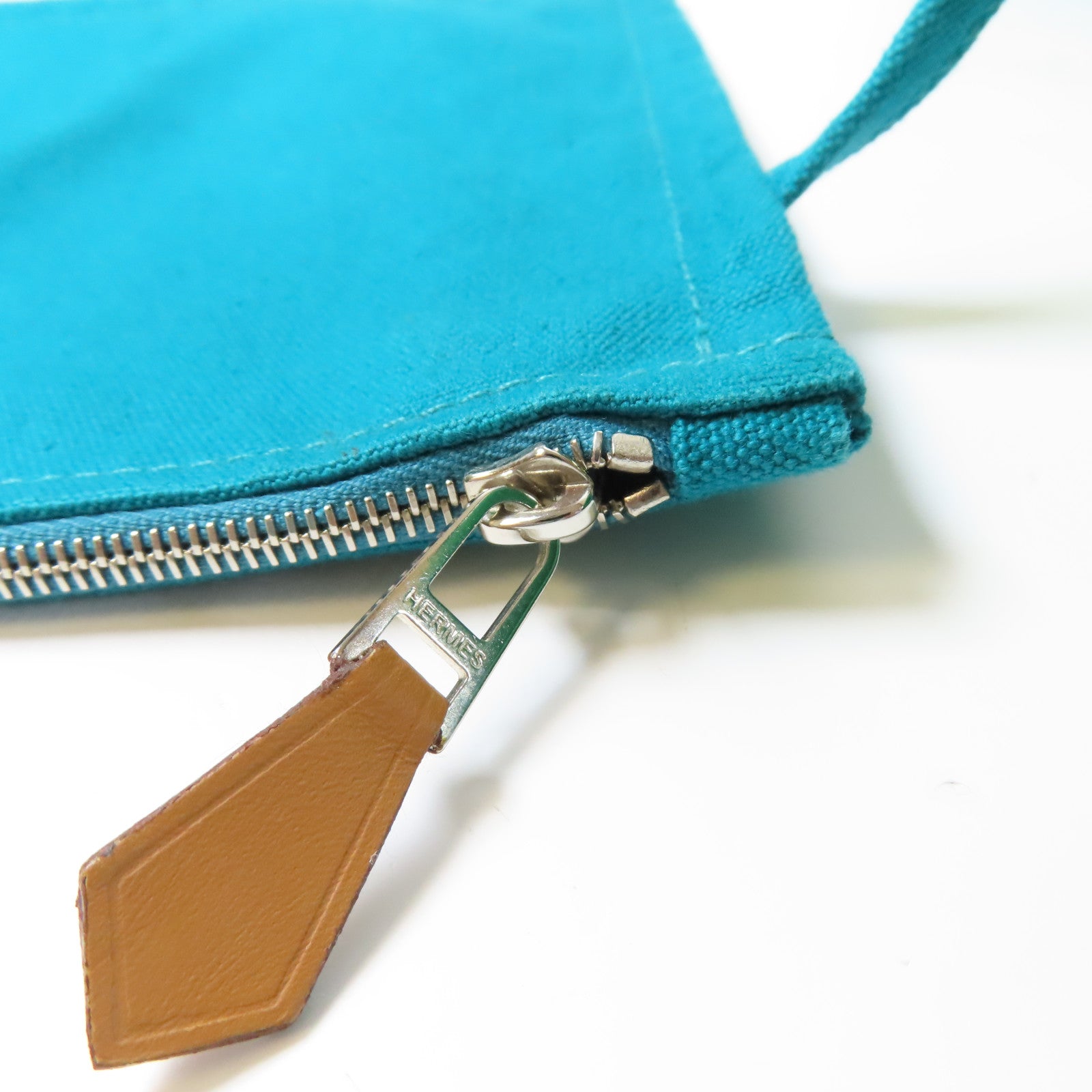 HERMES 帆布Sac Baga銀扣肩背袋綠色