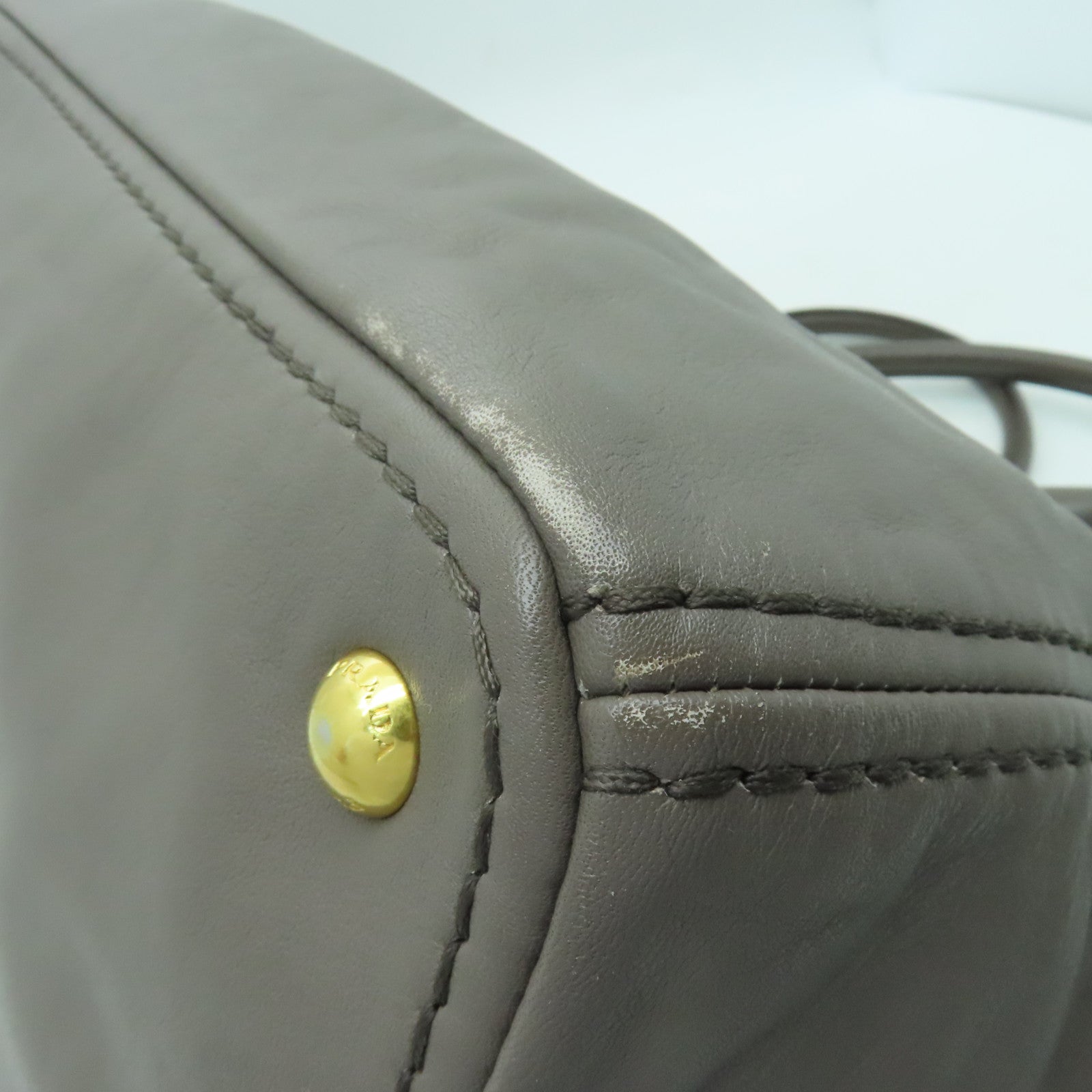 PRADA 牛皮皮革2 Way Shoulder金扣手挽肩背兩用袋灰色