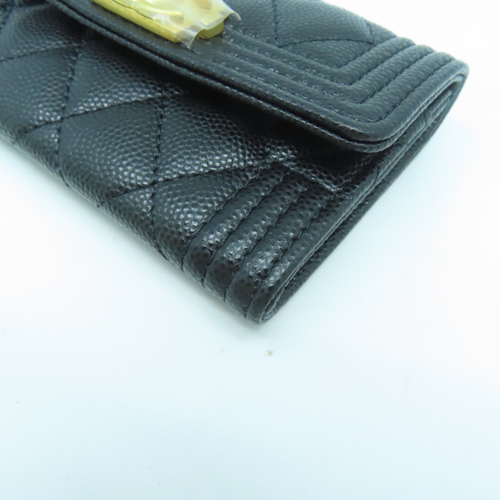 CHANEL 菱格Caviar皮革Boy Card Case金扣卡片套黑色