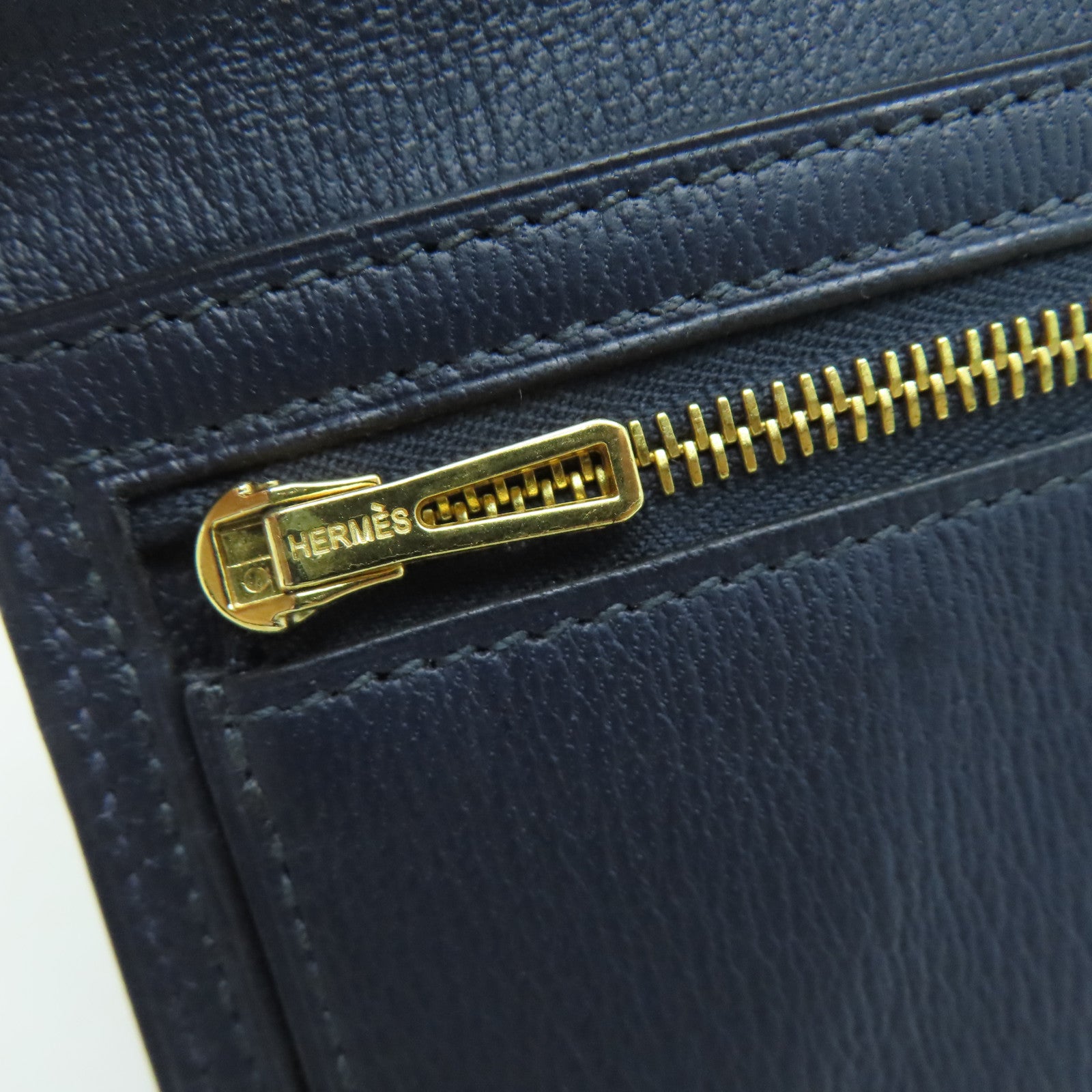 HERMES [Sharp Discount] Alligator Leather Bearn Long Wallet Gold Buckle Long Wallet Marine/Dark Blue