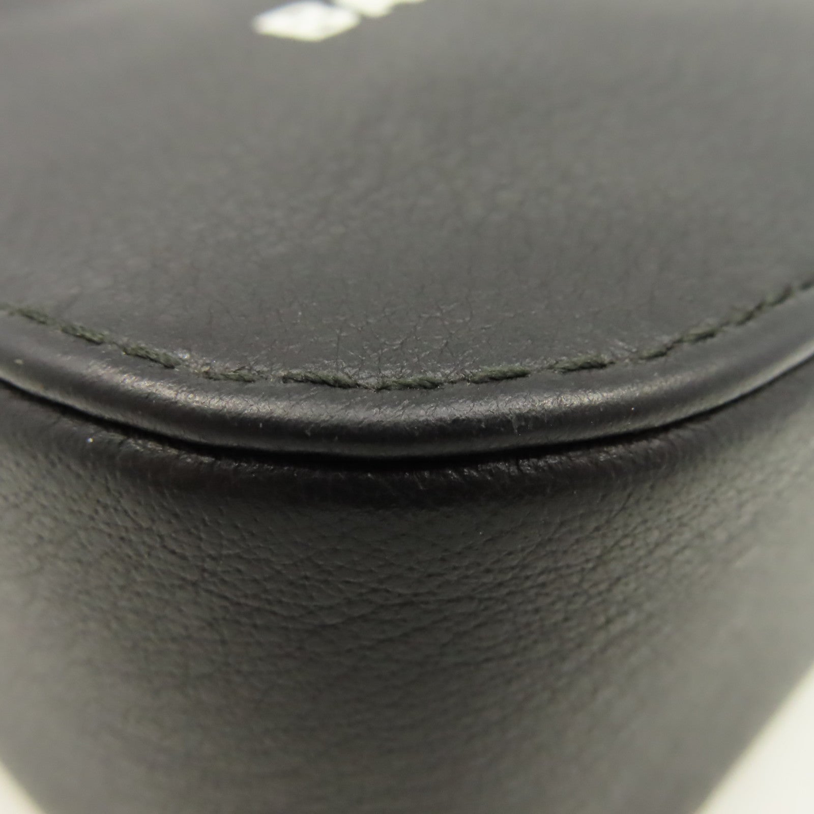 BALENCIAGA 牛皮皮革Shoulder Bag肩背袋黑色