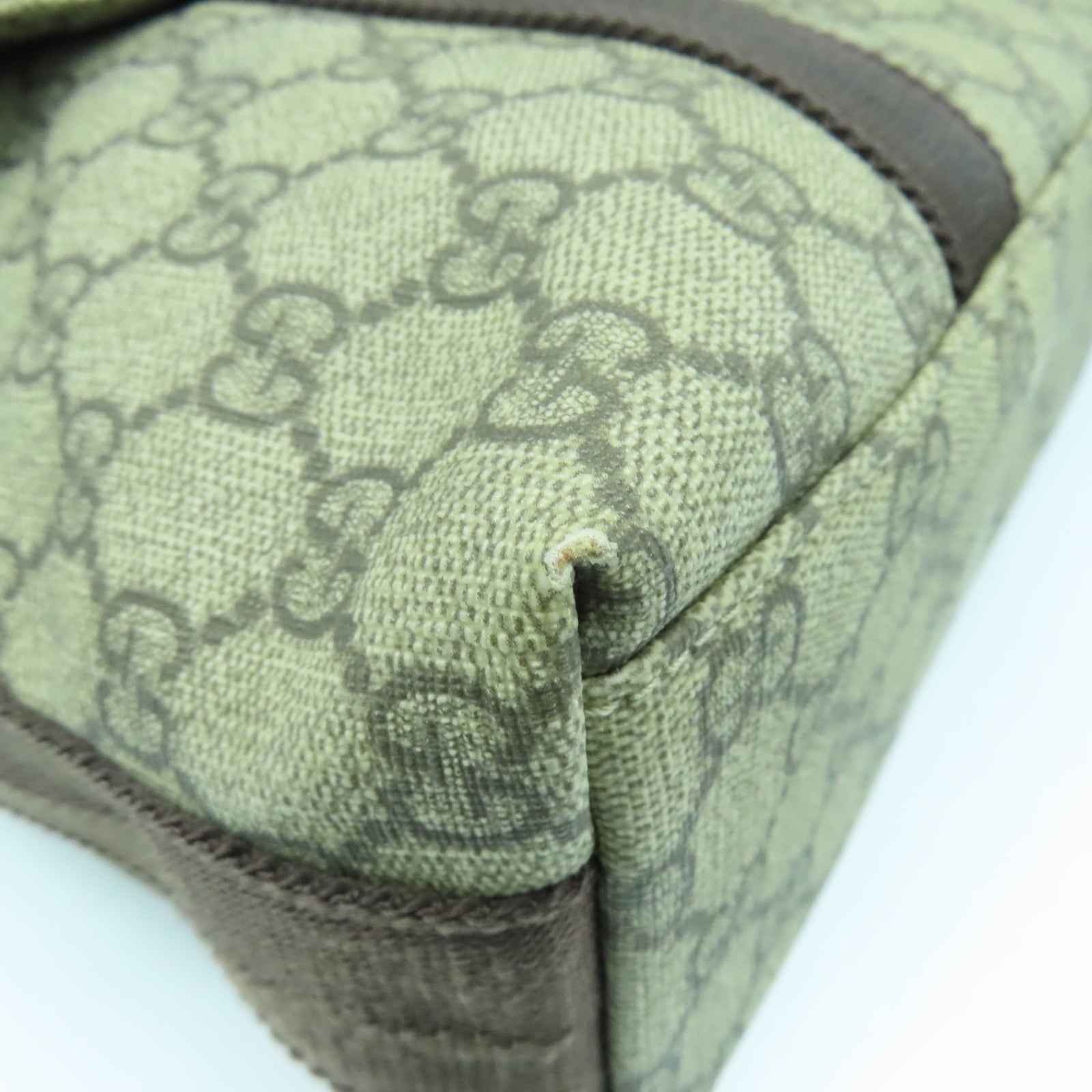 GUCCI 塗層帆布Shoulder Bag銀扣肩背袋棕色